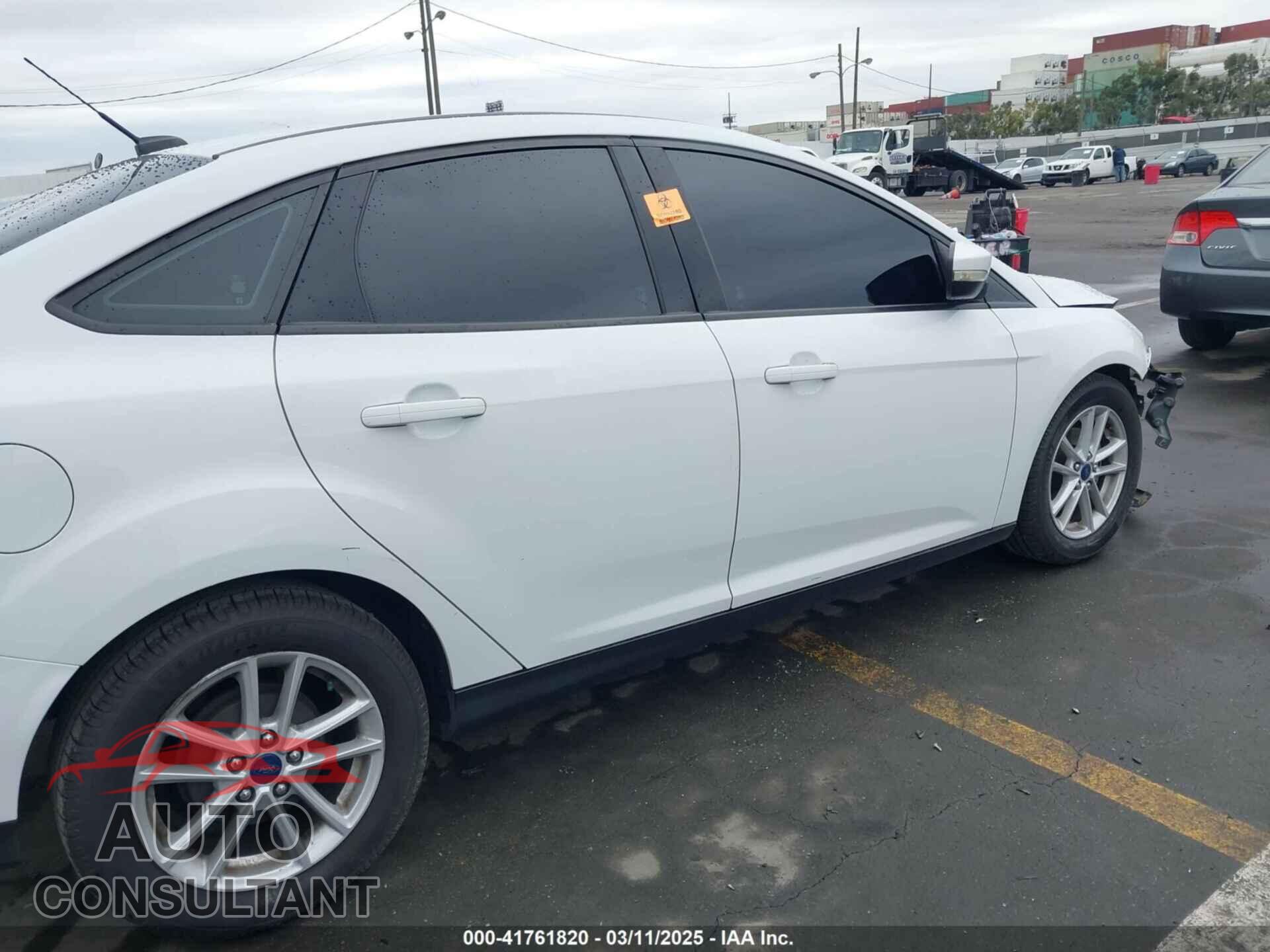 FORD FOCUS 2017 - 1FADP3F29HL237741