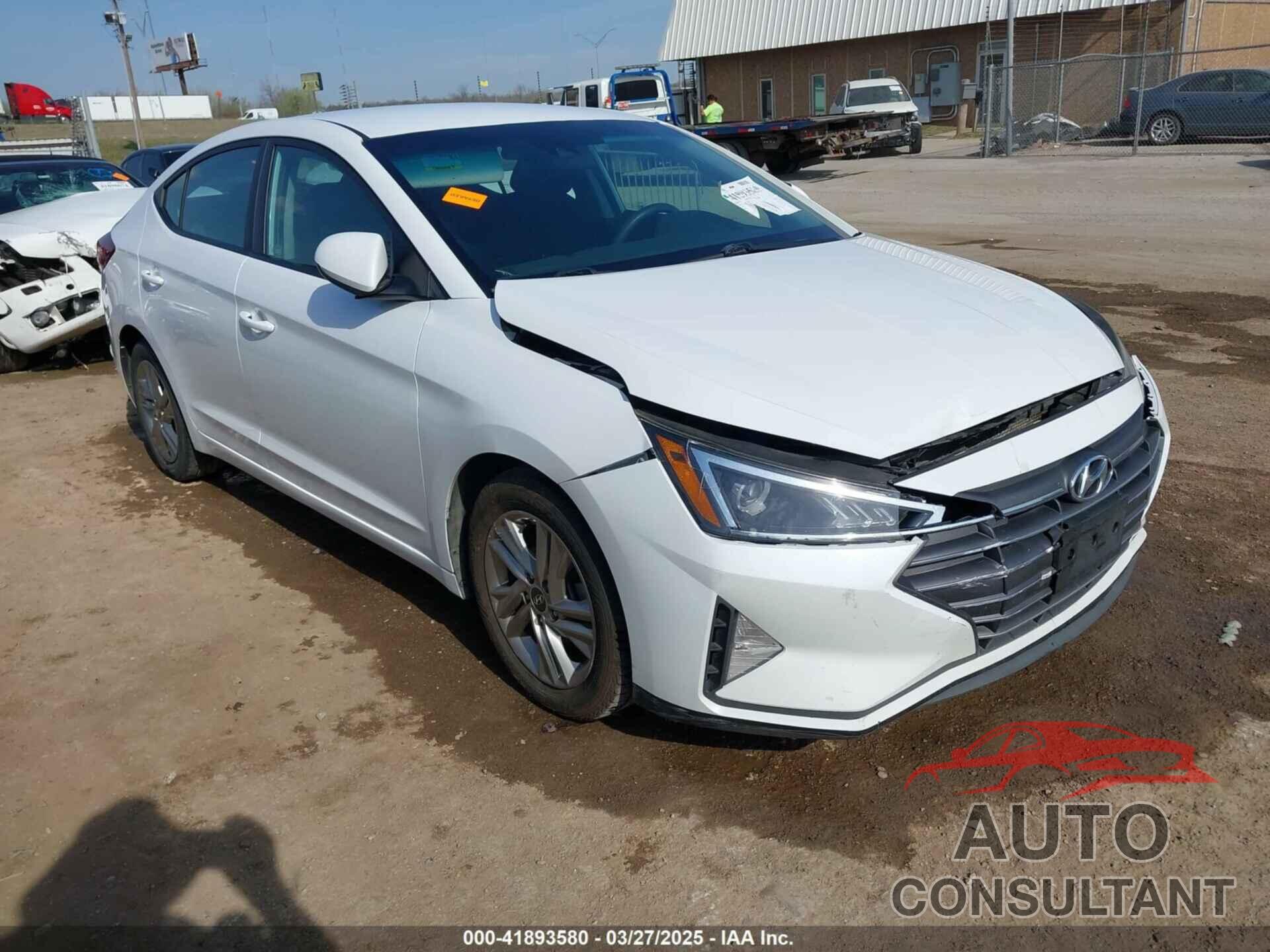 HYUNDAI ELANTRA 2020 - 5NPD84LF1LH504100