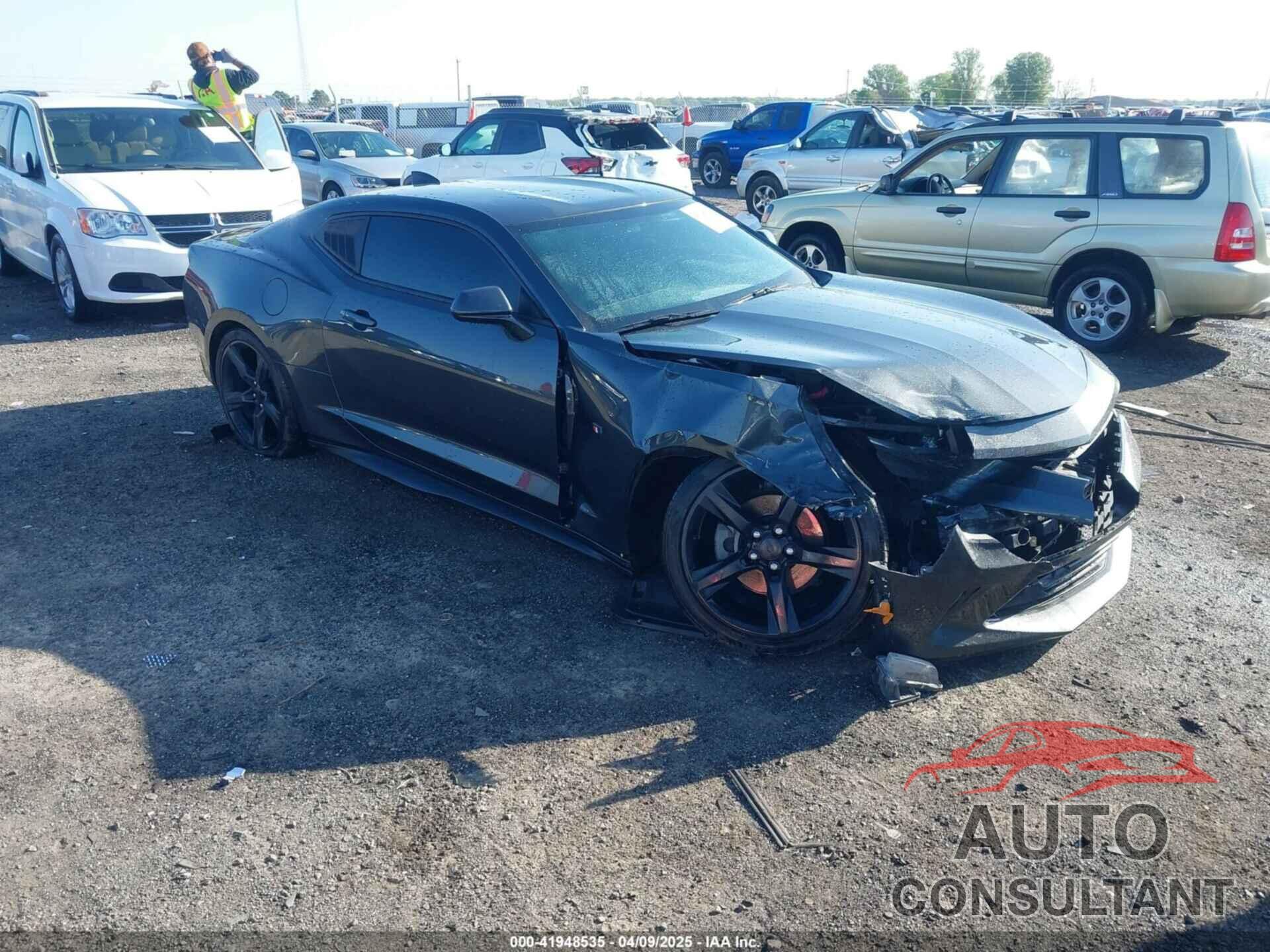 CHEVROLET CAMARO 2016 - 1G1FB1RS9G0192049