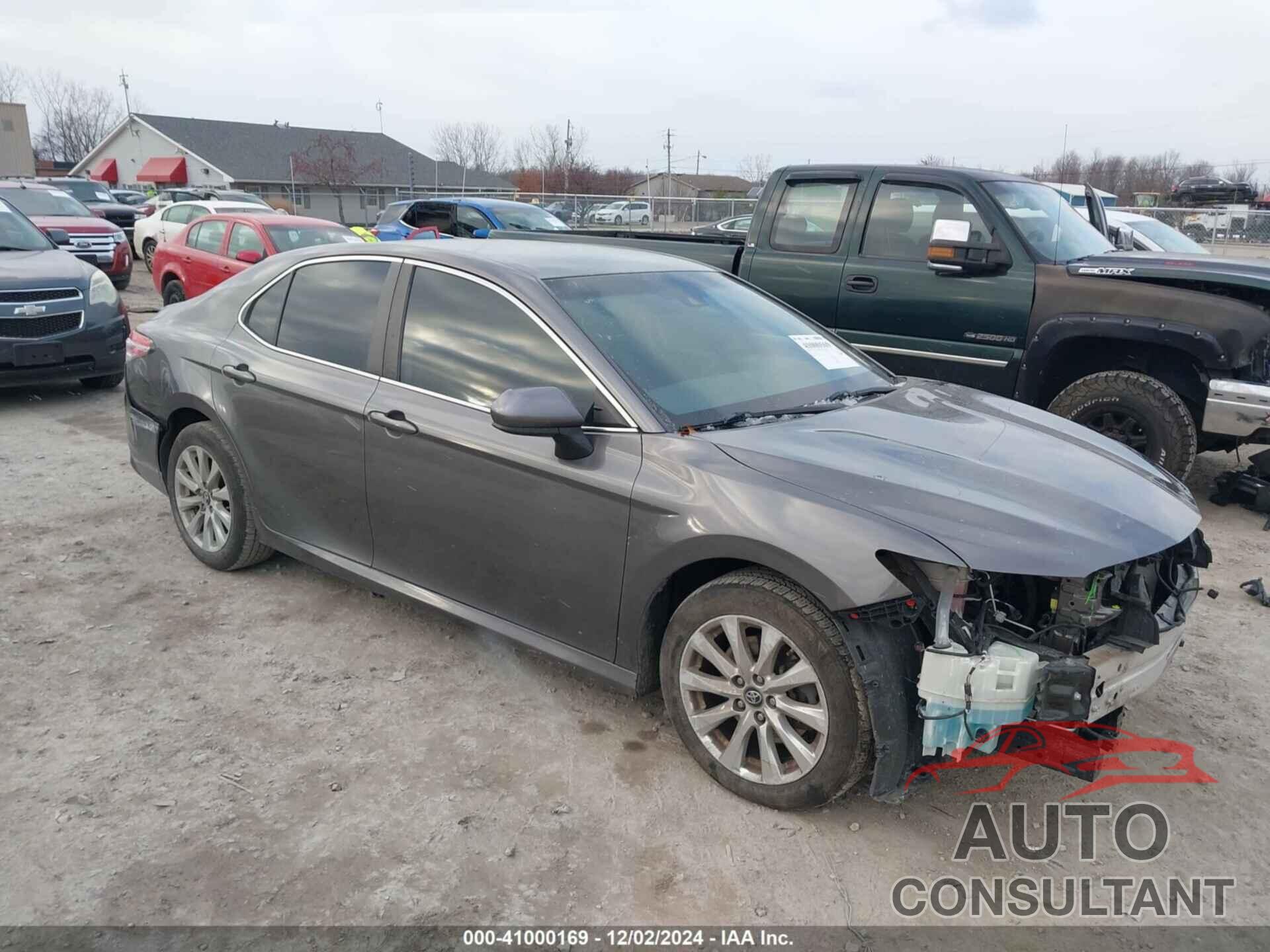 TOYOTA CAMRY 2018 - 4T1B11HK9JU149207