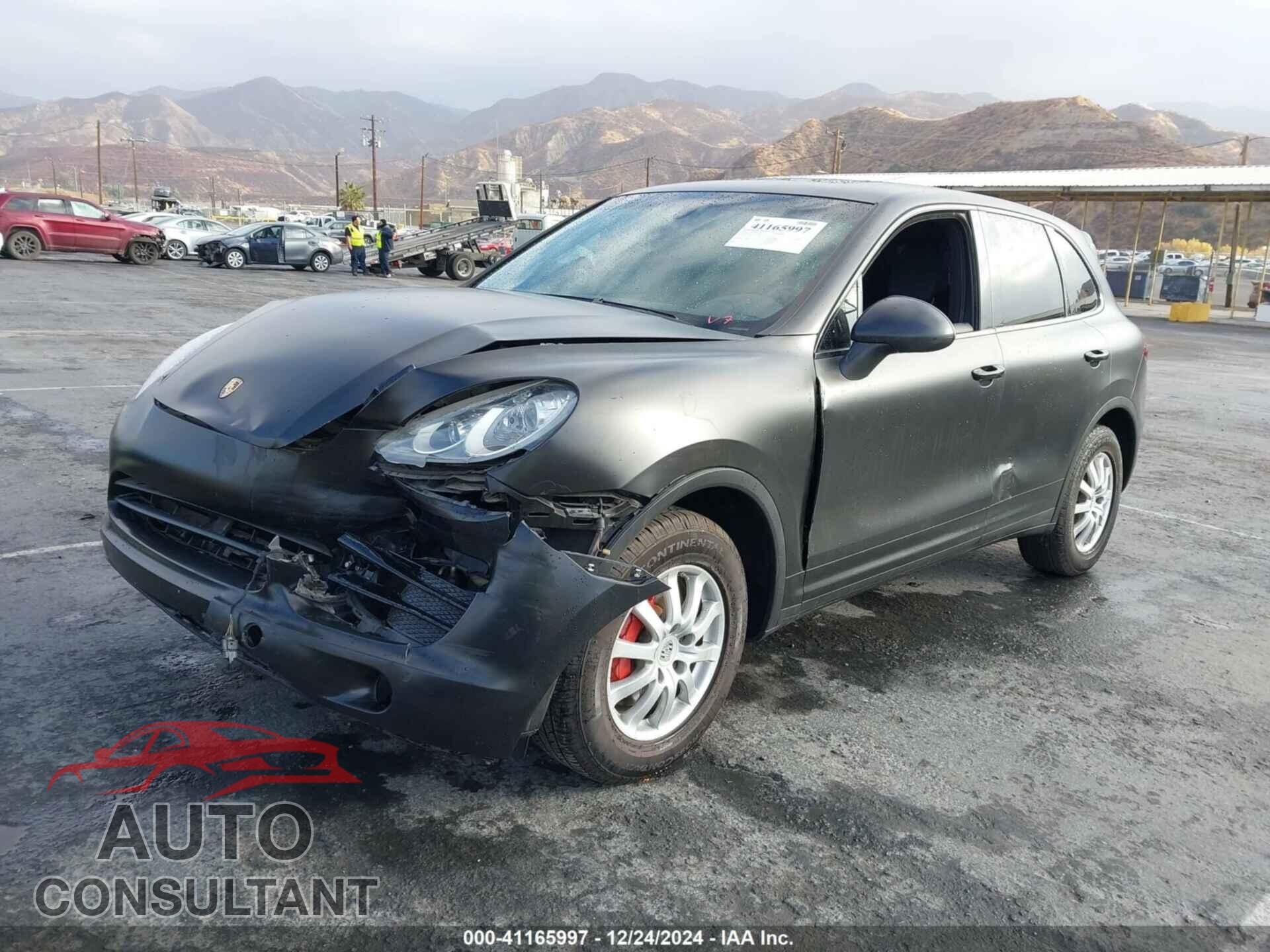 PORSCHE CAYENNE 2012 - WP1AA2A2XCLA02420