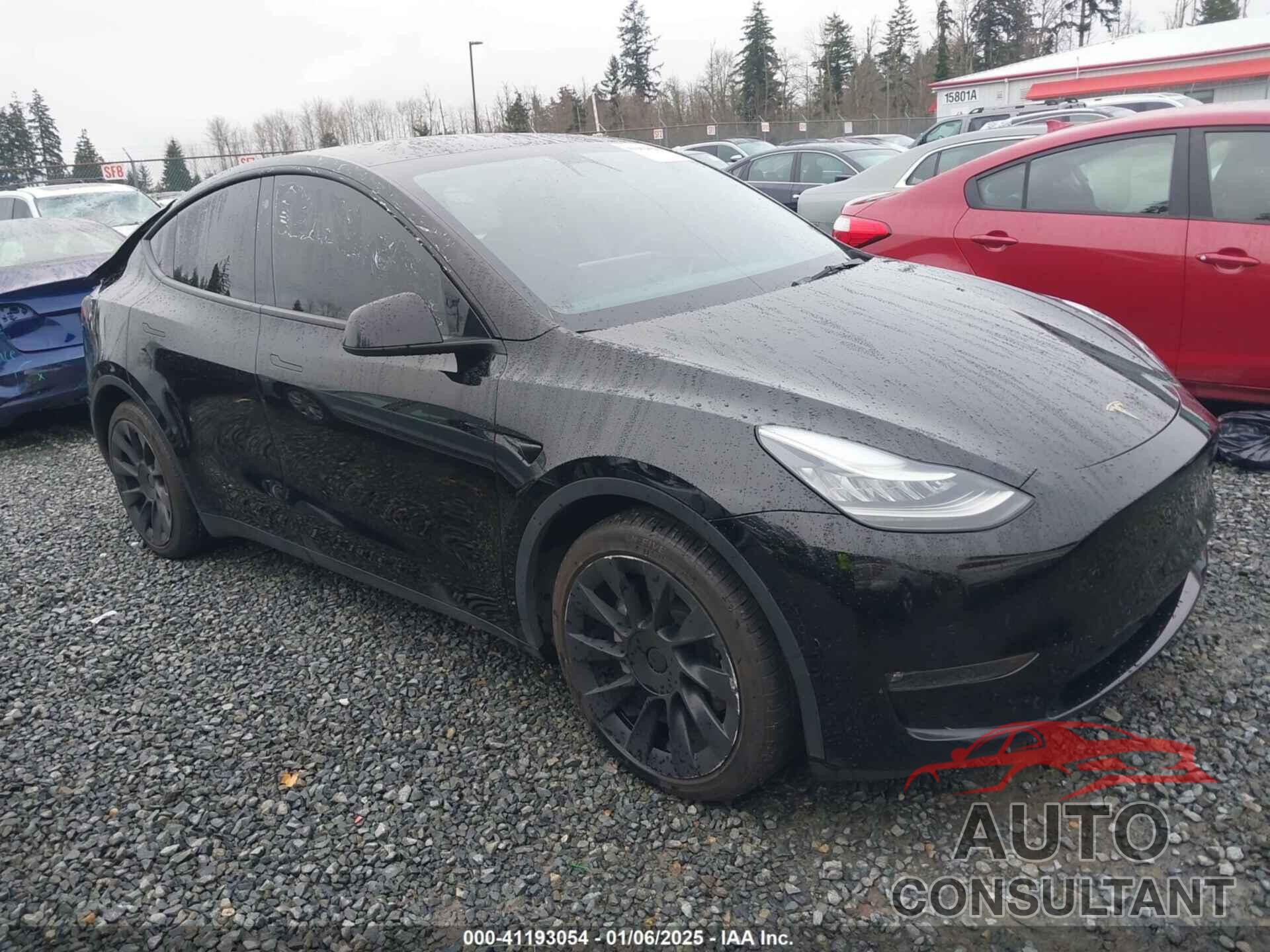 TESLA MODEL Y 2021 - 5YJYGDEE6MF239697