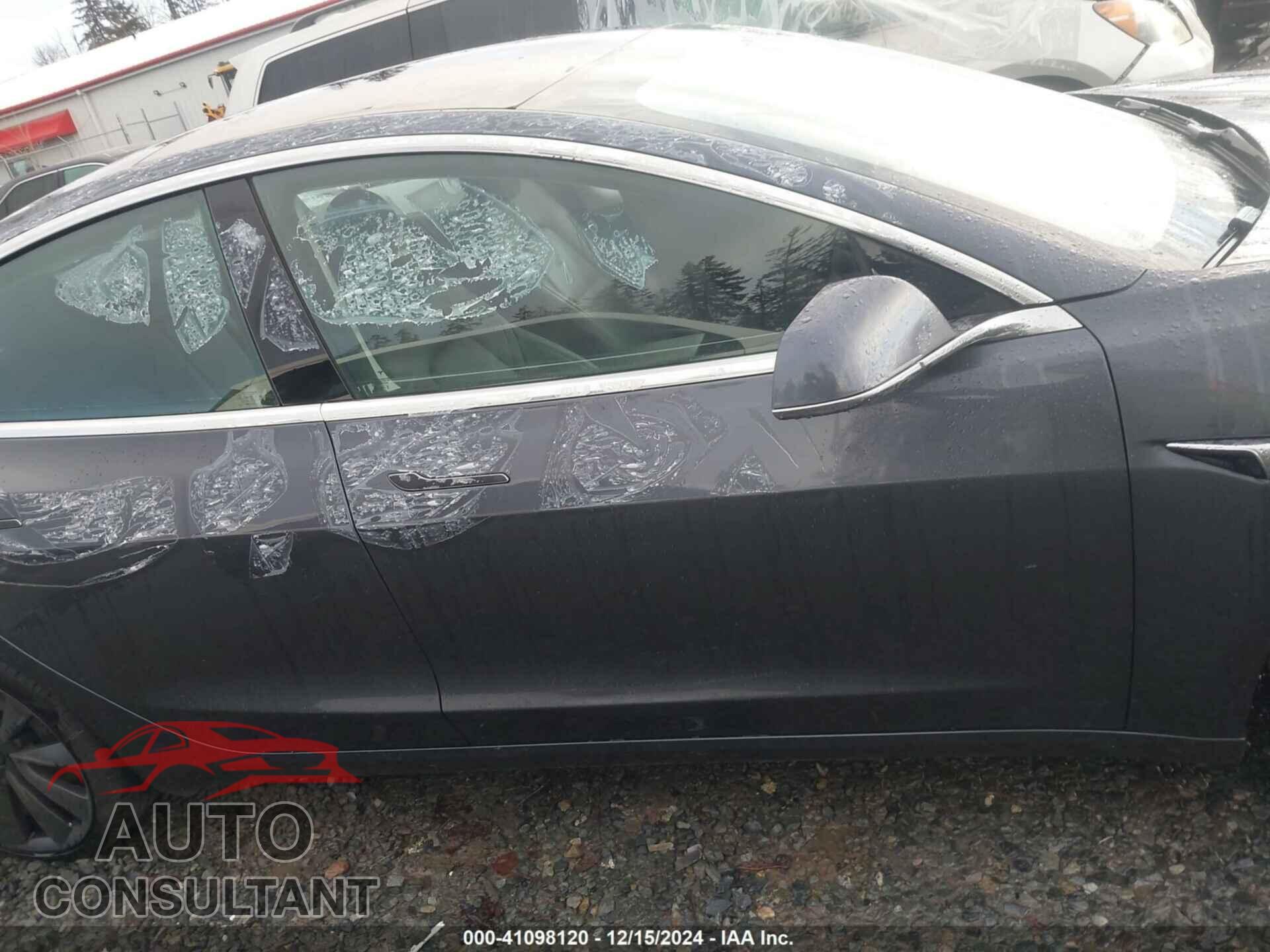 TESLA MODEL 3 2020 - 5YJ3E1EC8LF623718
