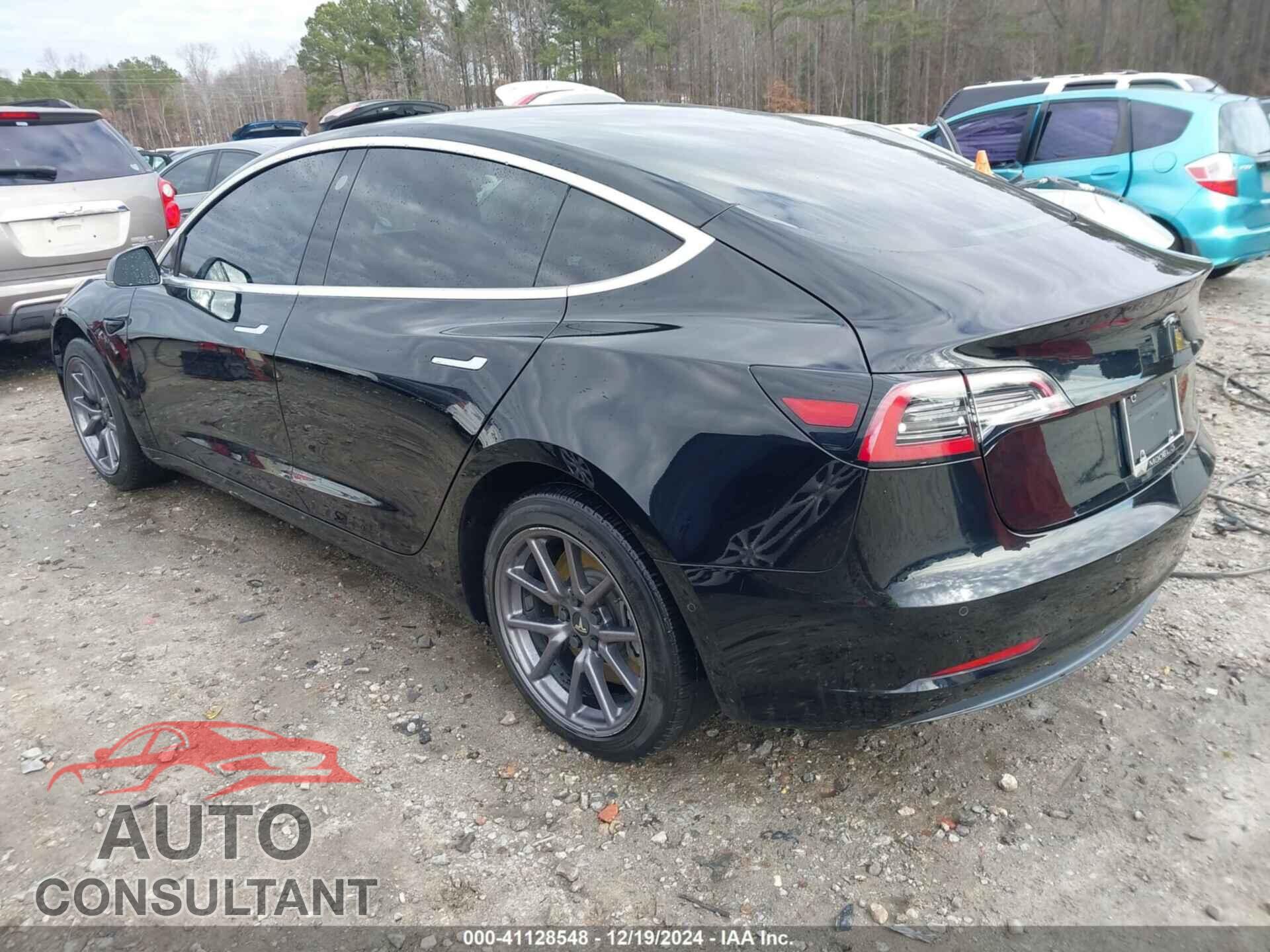 TESLA MODEL 3 2019 - 5YJ3E1EA4KF304345