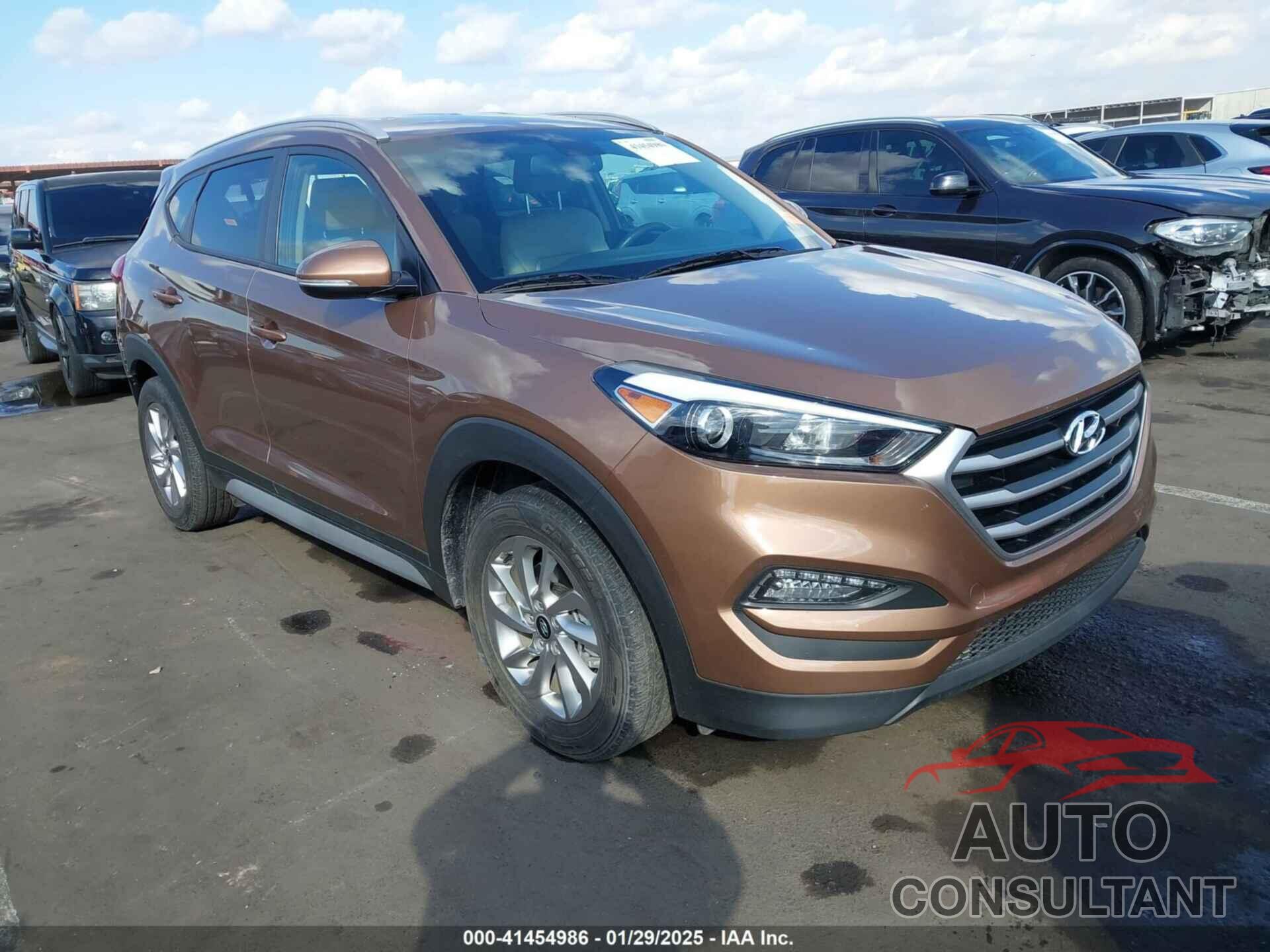 HYUNDAI TUCSON 2017 - KM8J33A46HU408274