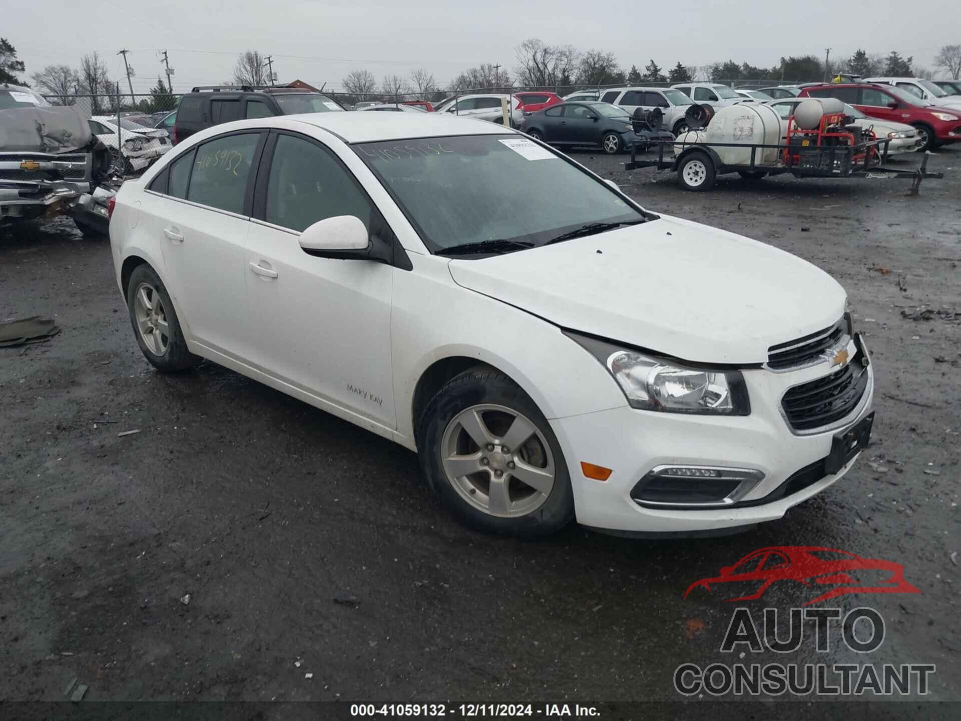 CHEVROLET CRUZE 2015 - 1G1PC5SB0F7137322