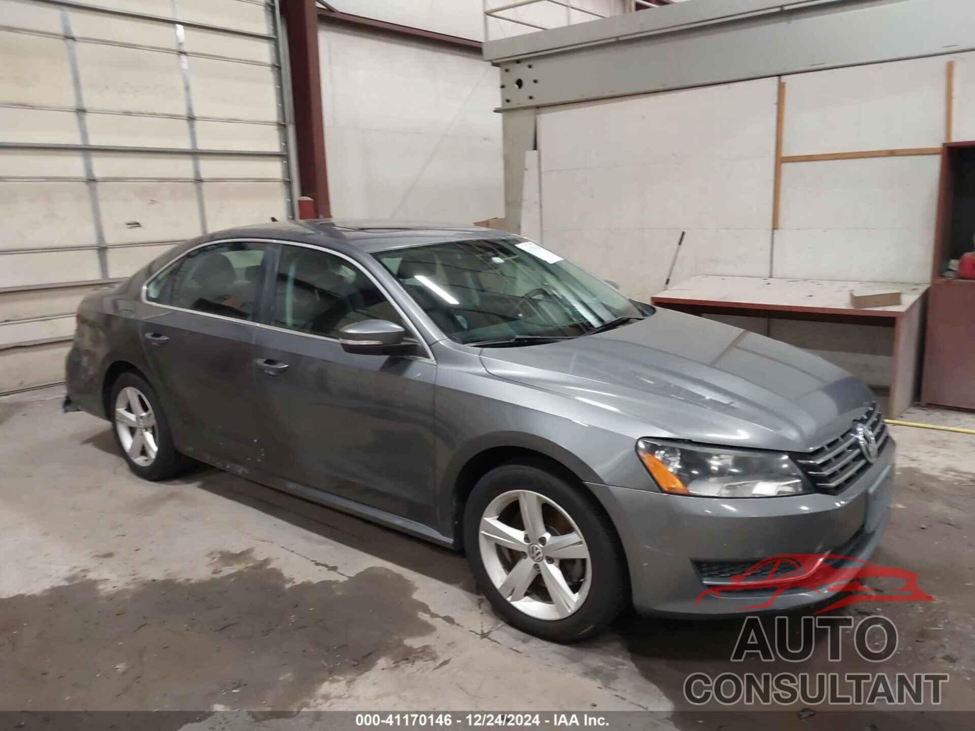 VOLKSWAGEN PASSAT 2013 - 1VWBN7A38DC081083