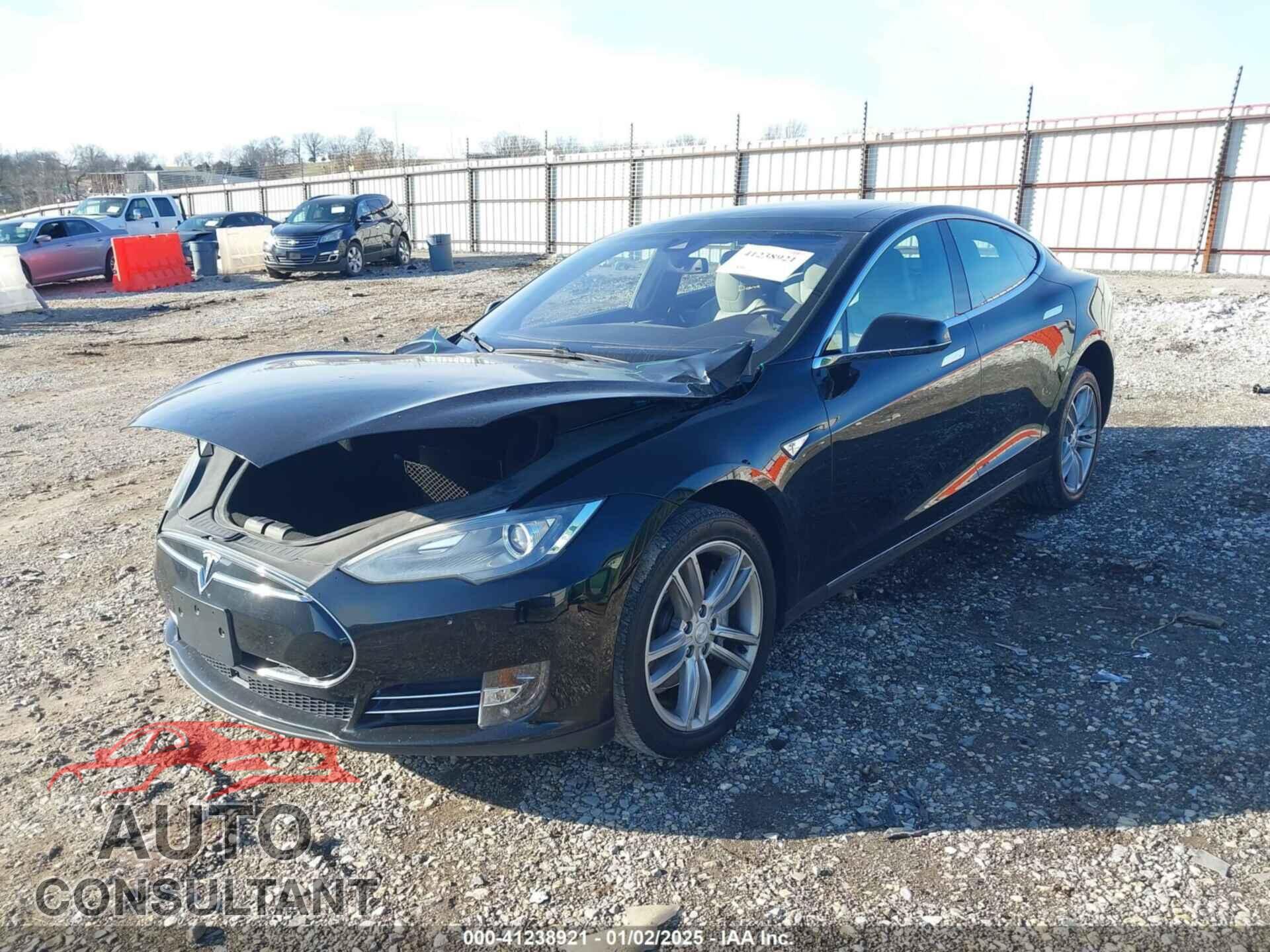 TESLA MODEL S 2014 - 5YJSA1H12EFP66782