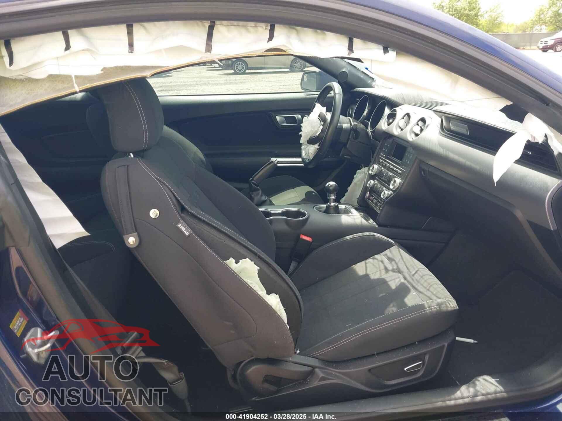 FORD MUSTANG 2018 - 1FA6P8CF4J5122438