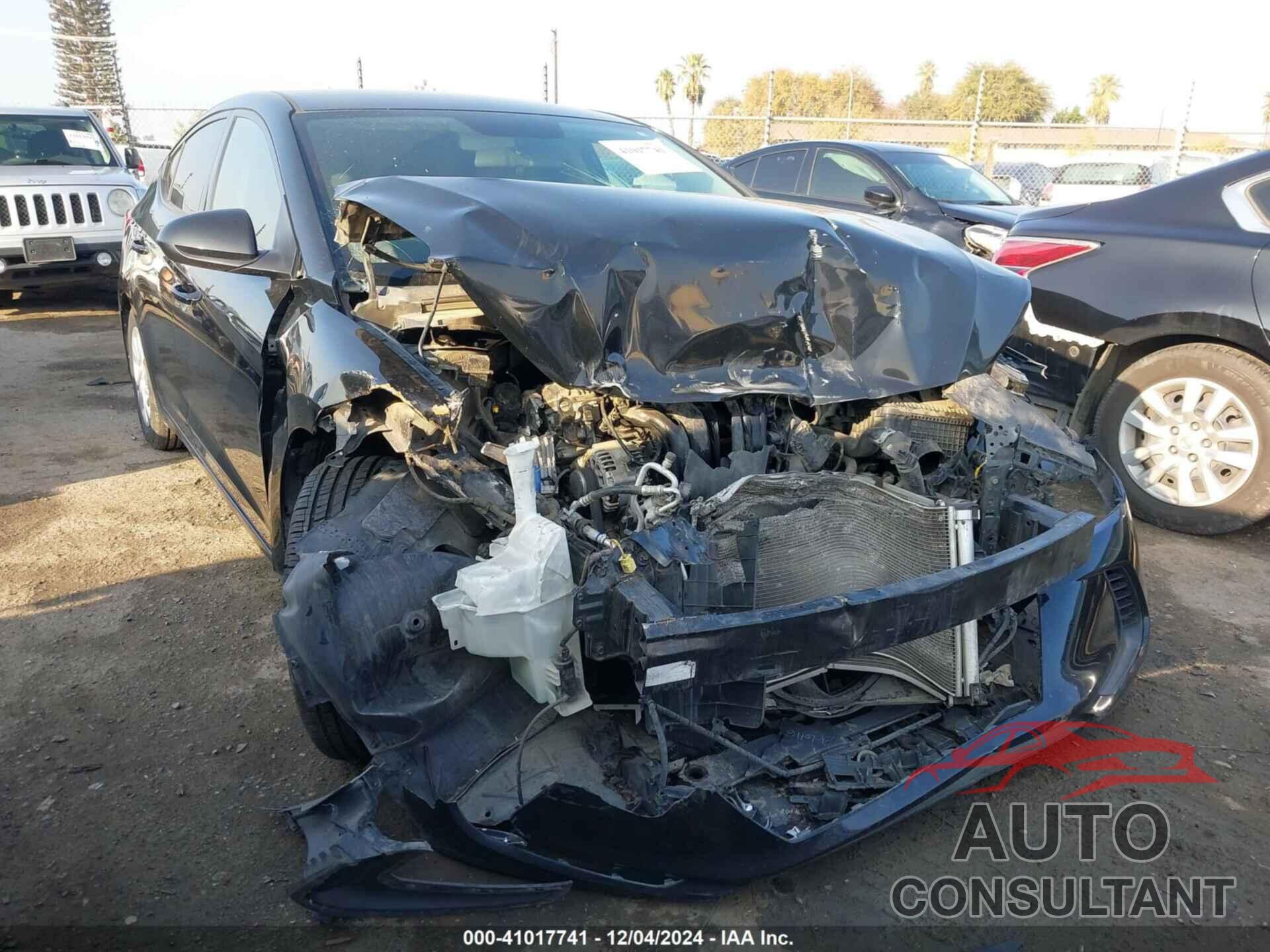 HYUNDAI ELANTRA 2017 - 5NPD74LF0HH191373