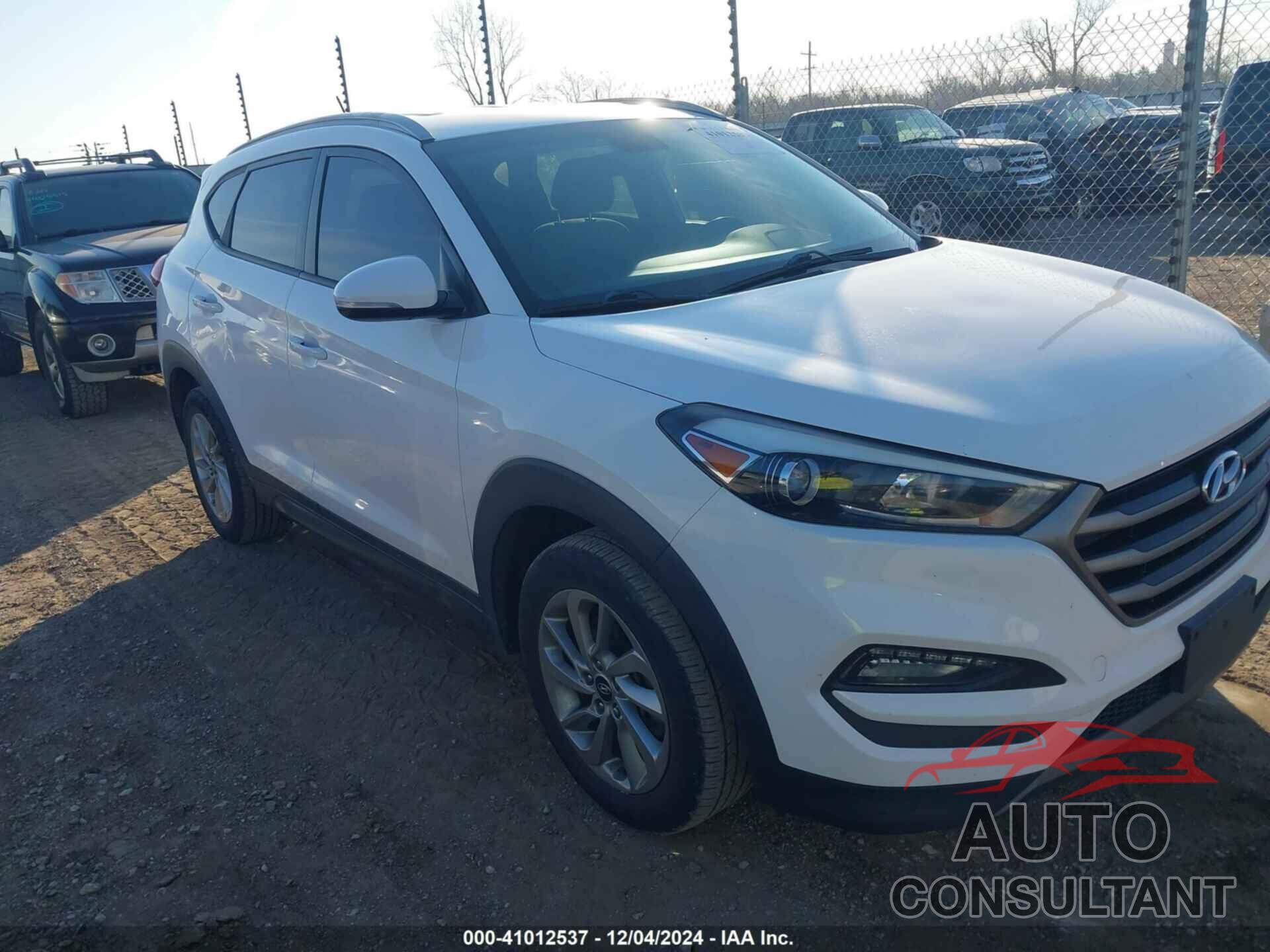 HYUNDAI TUCSON 2016 - KM8J3CA29GU045613