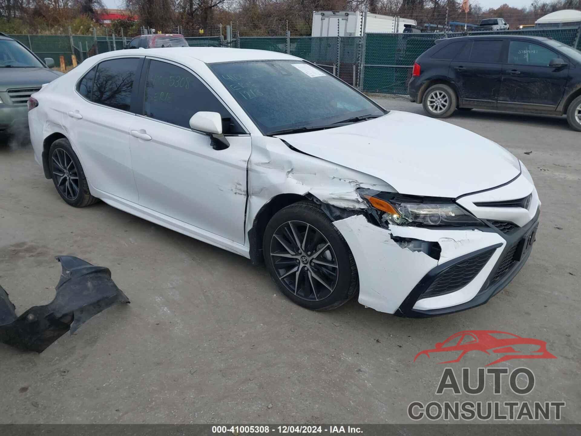 TOYOTA CAMRY 2024 - 4T1T11AK3RU856894