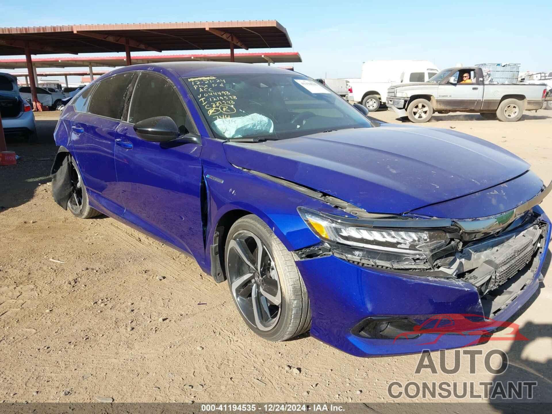 HONDA ACCORD 2022 - 1HGCV3F28NA044498