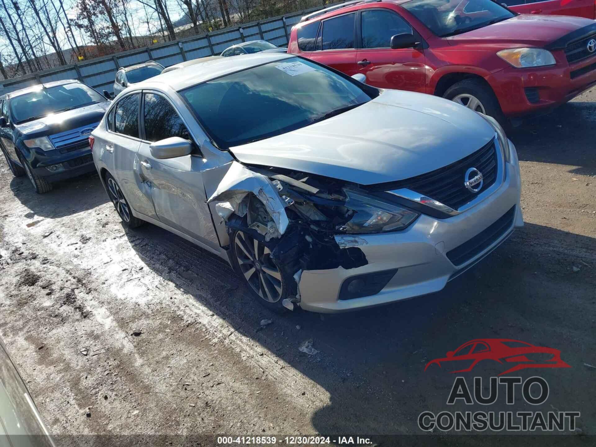 NISSAN ALTIMA 2017 - 1N4AL3AP4HN348073