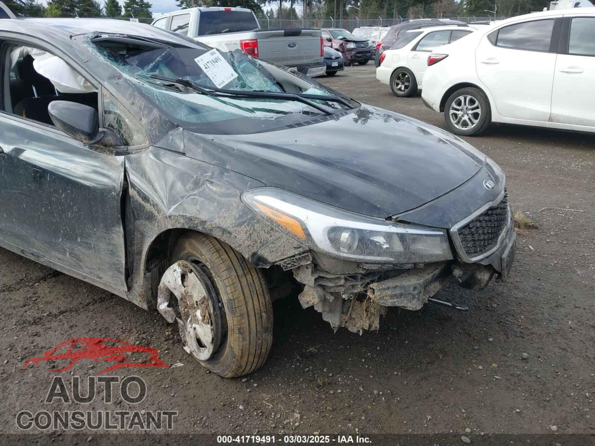KIA FORTE 2017 - 3KPFK4A79HE095118