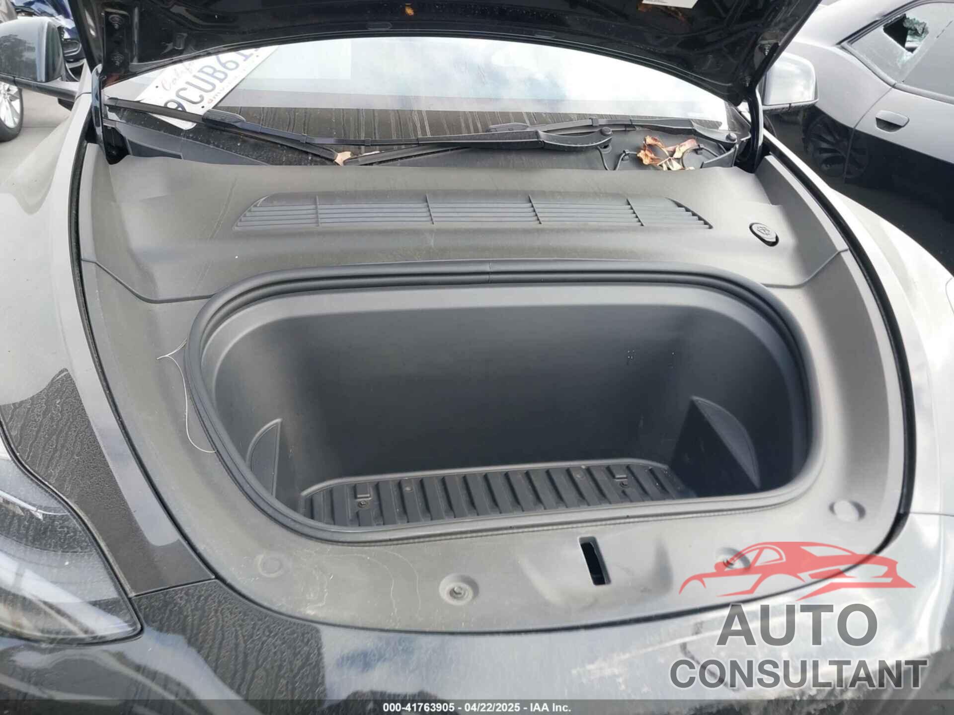 TESLA MODEL Y 2022 - 7SAYGDEF9NF529882