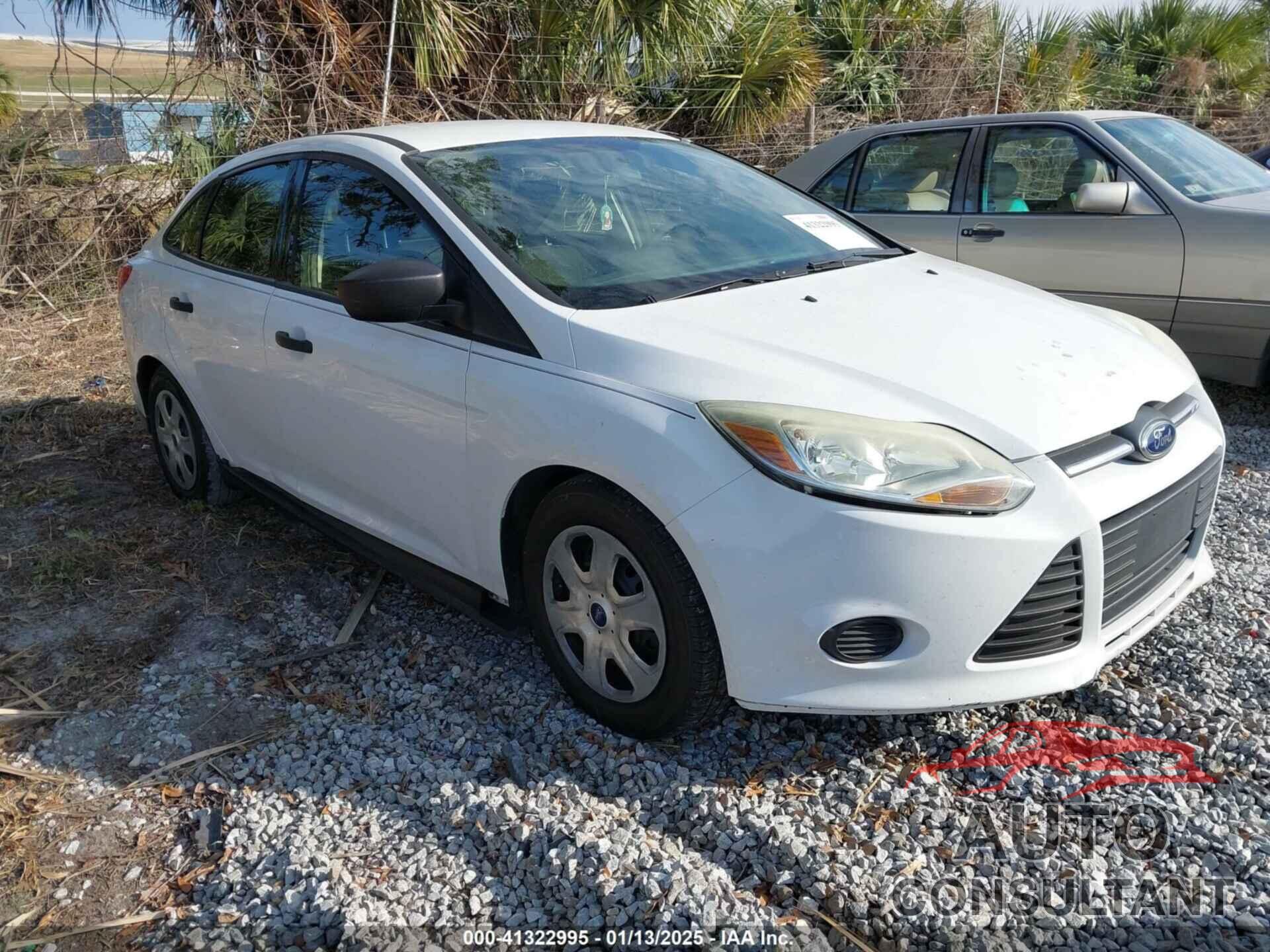 FORD FOCUS 2014 - 1FADP3E26EL356165