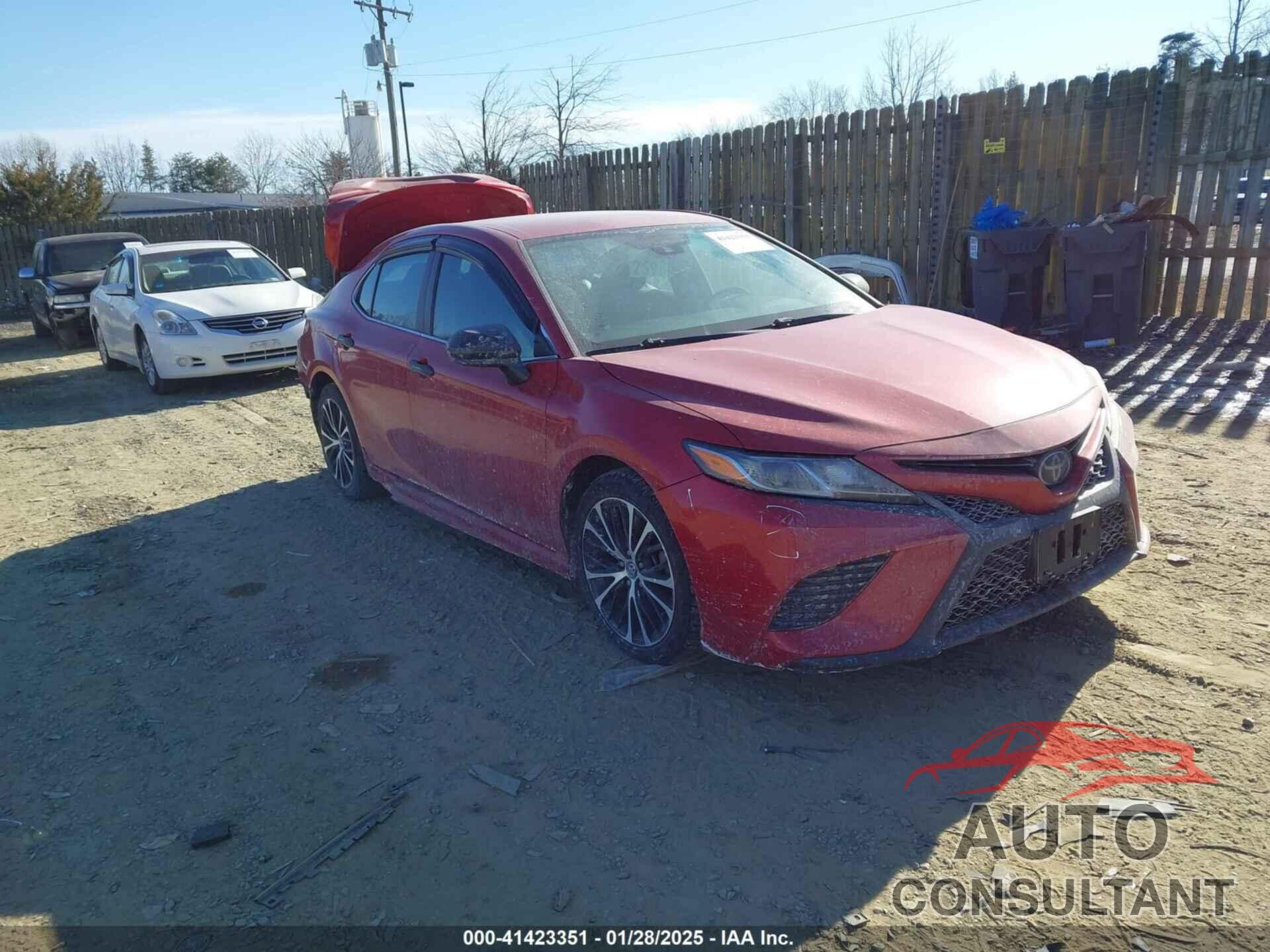 TOYOTA CAMRY 2019 - 4T1B11HK5KU216189