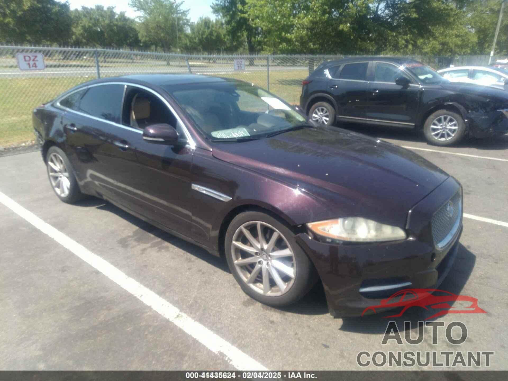 JAGUAR XJ 2011 - SAJWA1CB5BLV09952