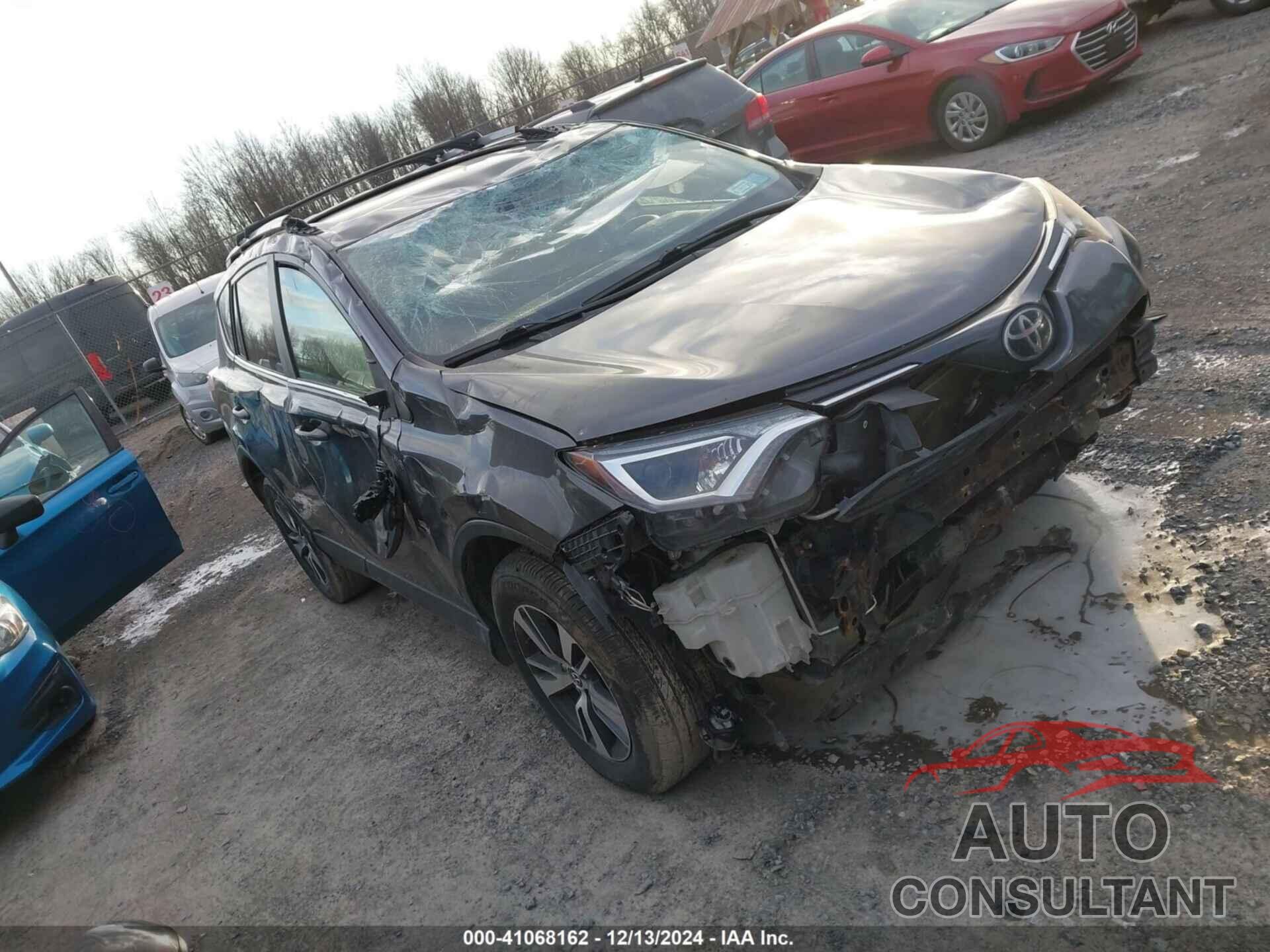 TOYOTA RAV4 2017 - JTMWFREV3HJ708427