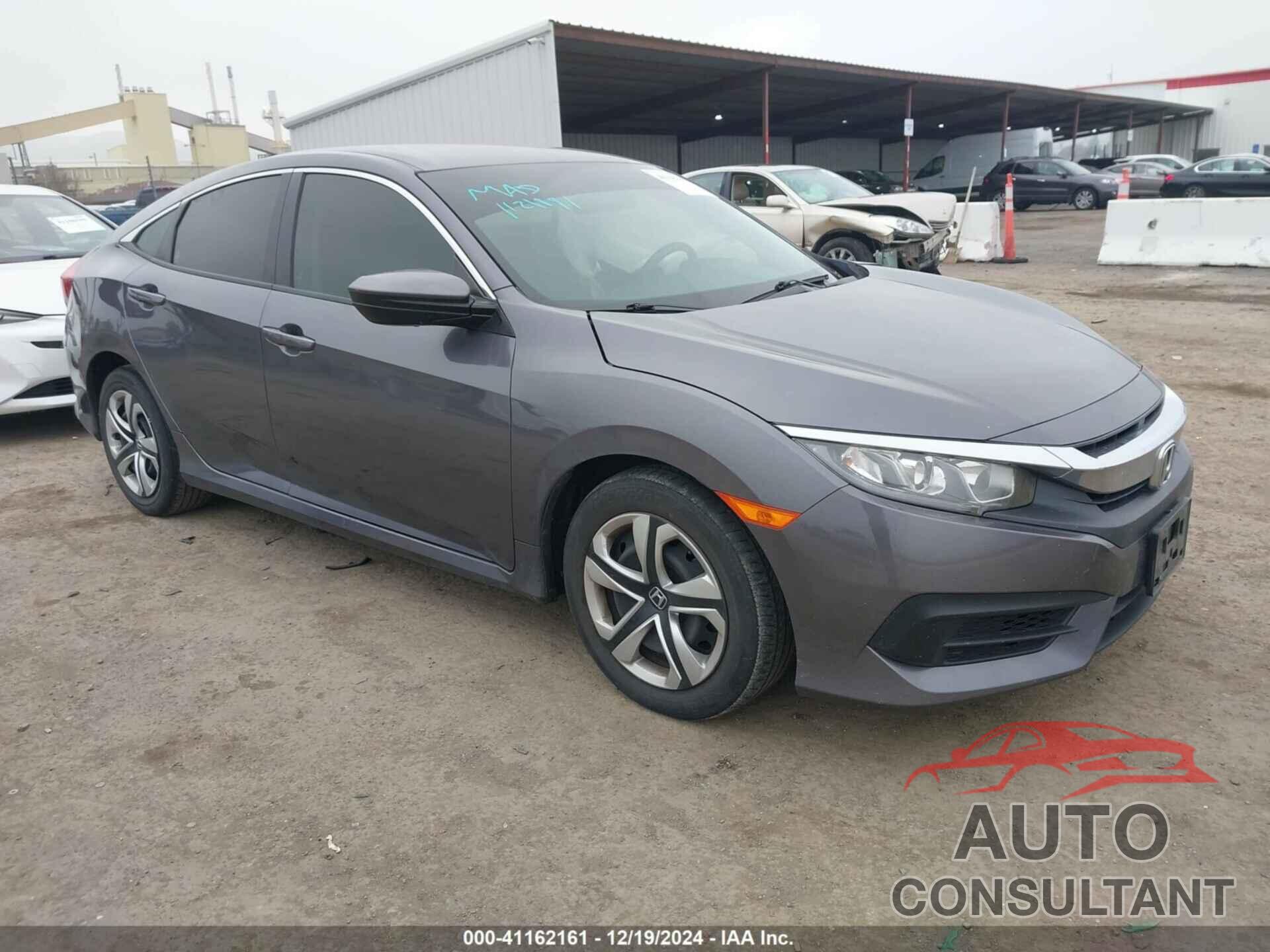 HONDA CIVIC 2018 - 2HGFC2F55JH565164