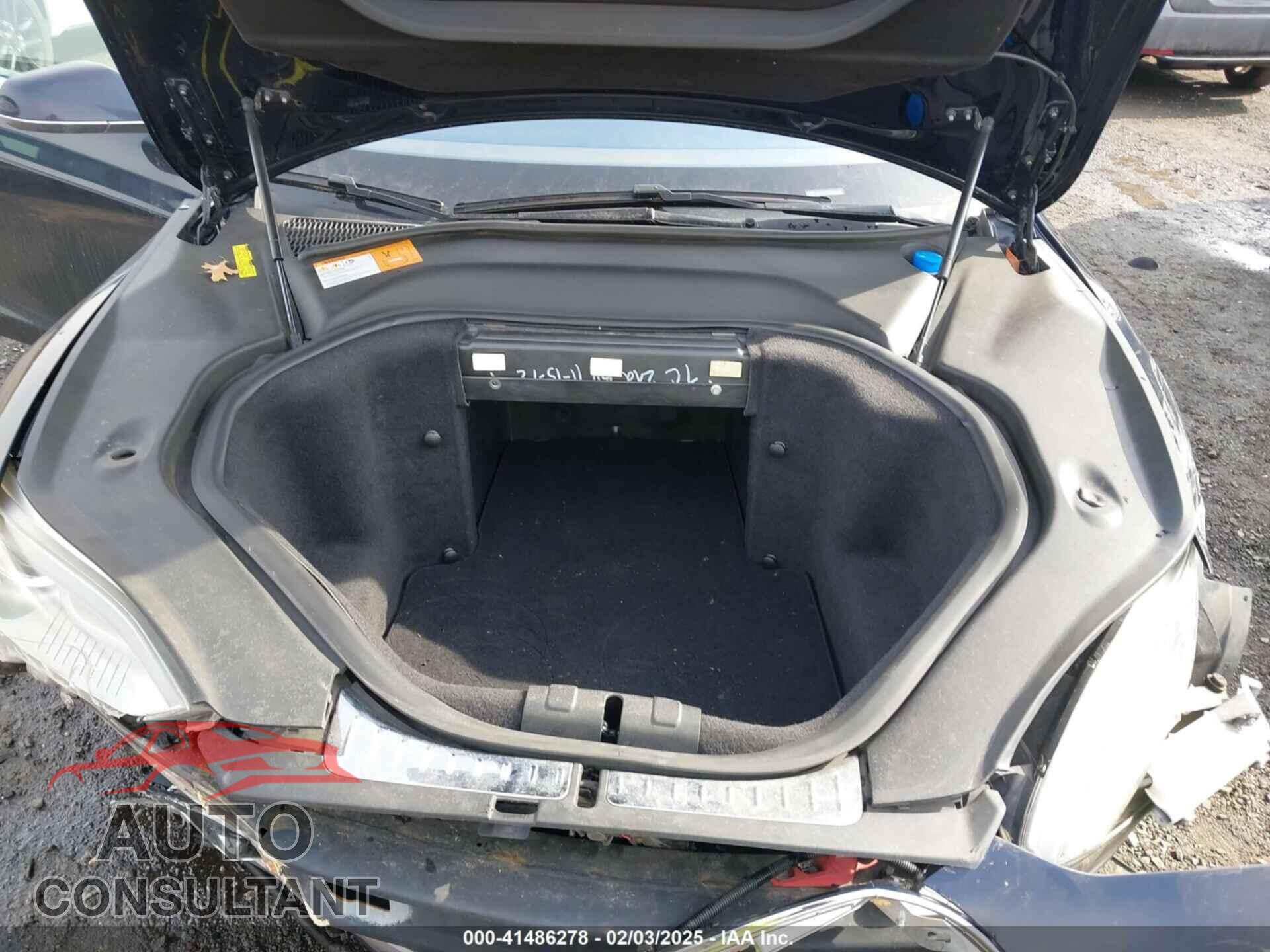 TESLA MODEL S 2012 - 5YJSA1CP2CFP01925