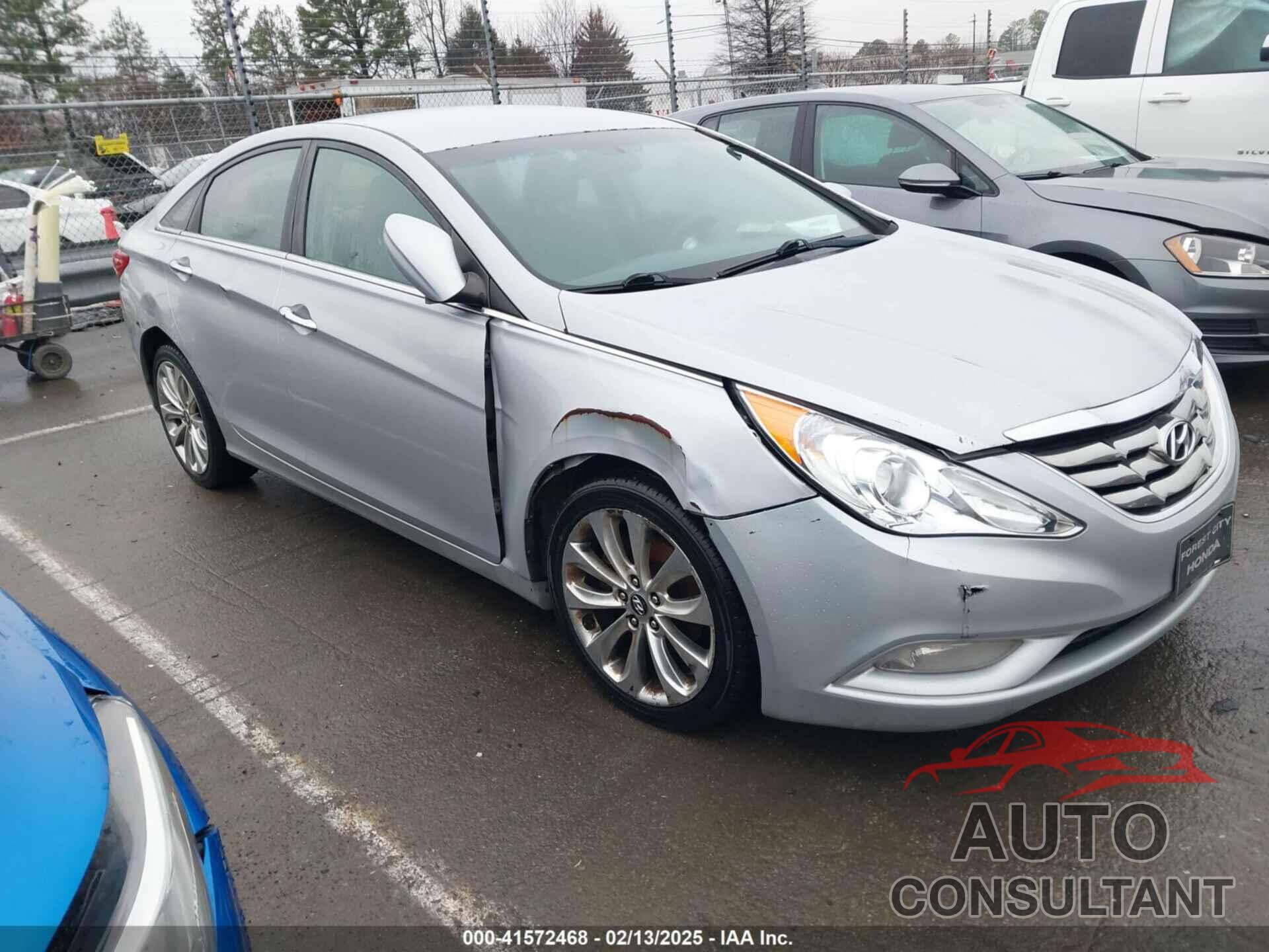 HYUNDAI SONATA 2011 - 5NPEC4AC0BH000566
