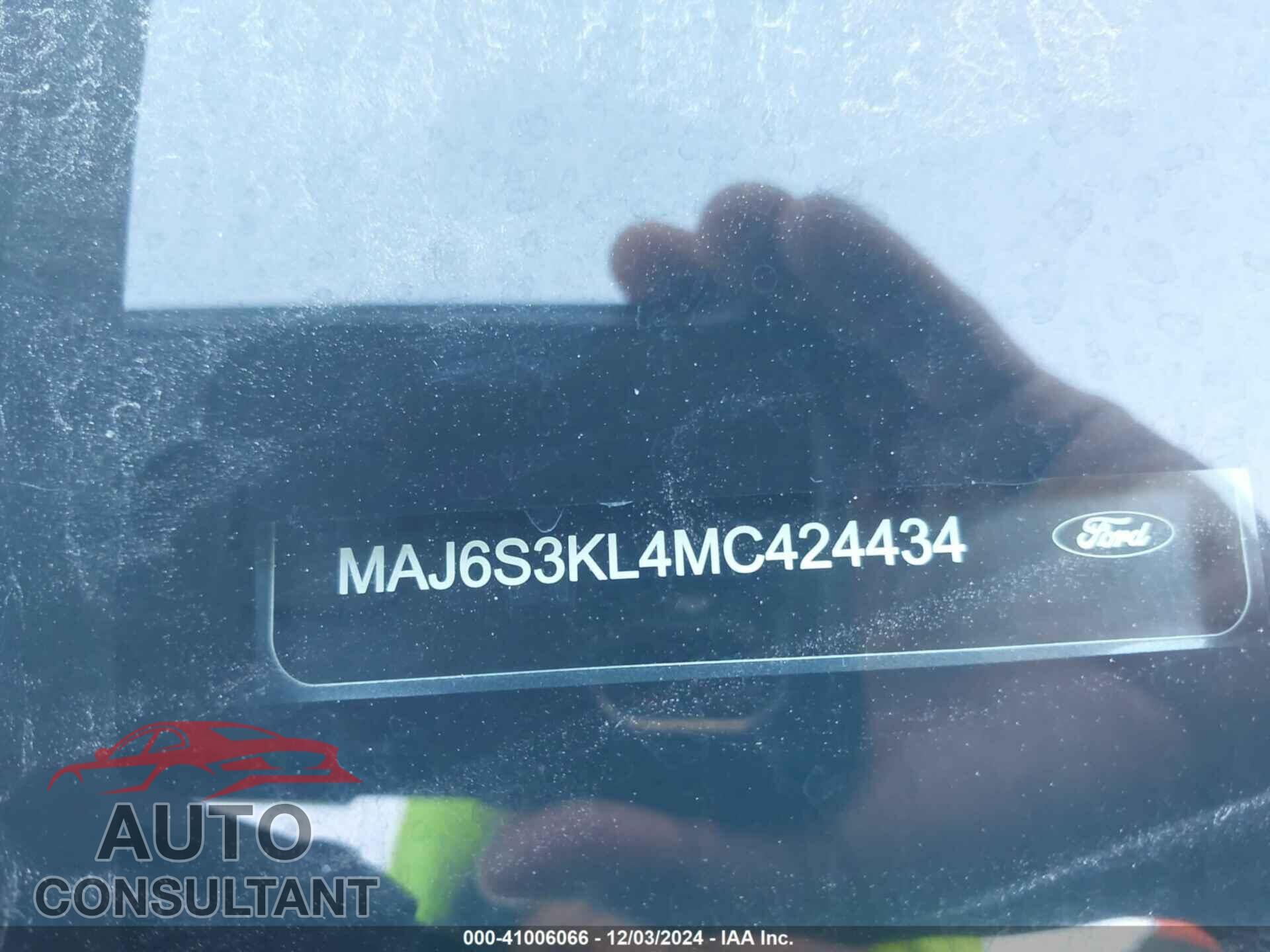 FORD ECOSPORT 2021 - MAJ6S3KL4MC424434