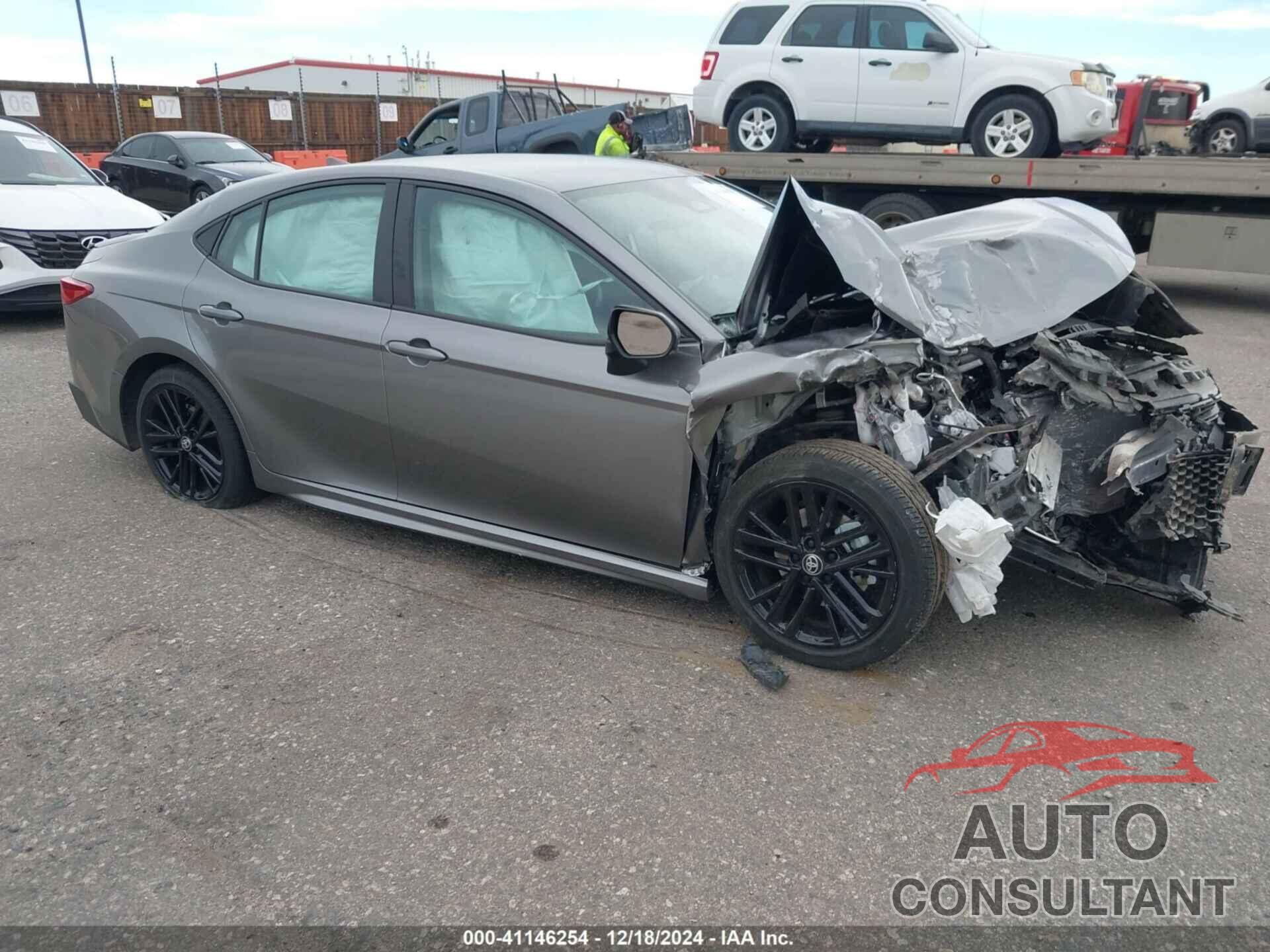 TOYOTA CAMRY 2025 - 4T1DAACKXSU527987