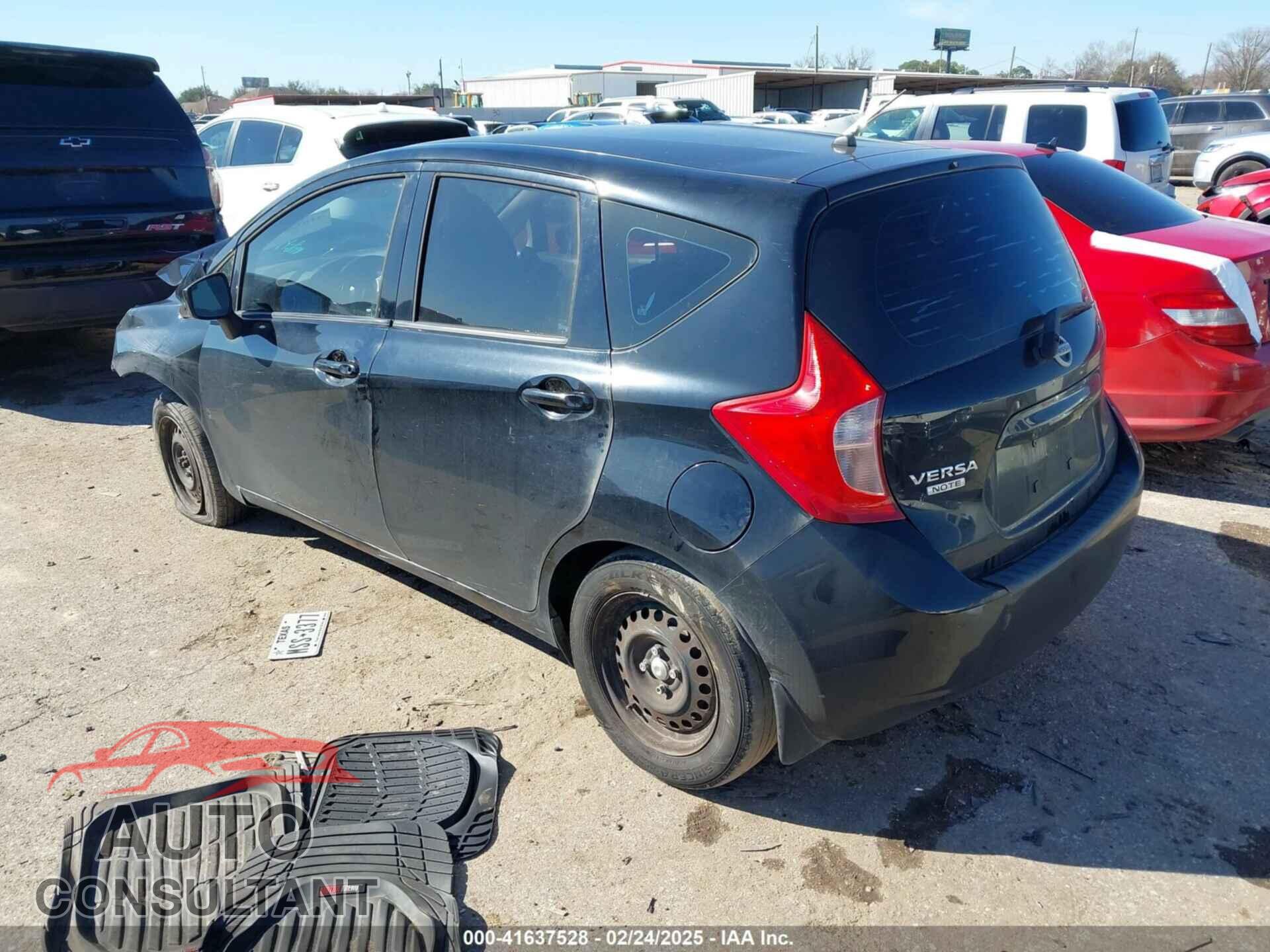 NISSAN VERSA NOTE 2015 - 3N1CE2CP2FL368455