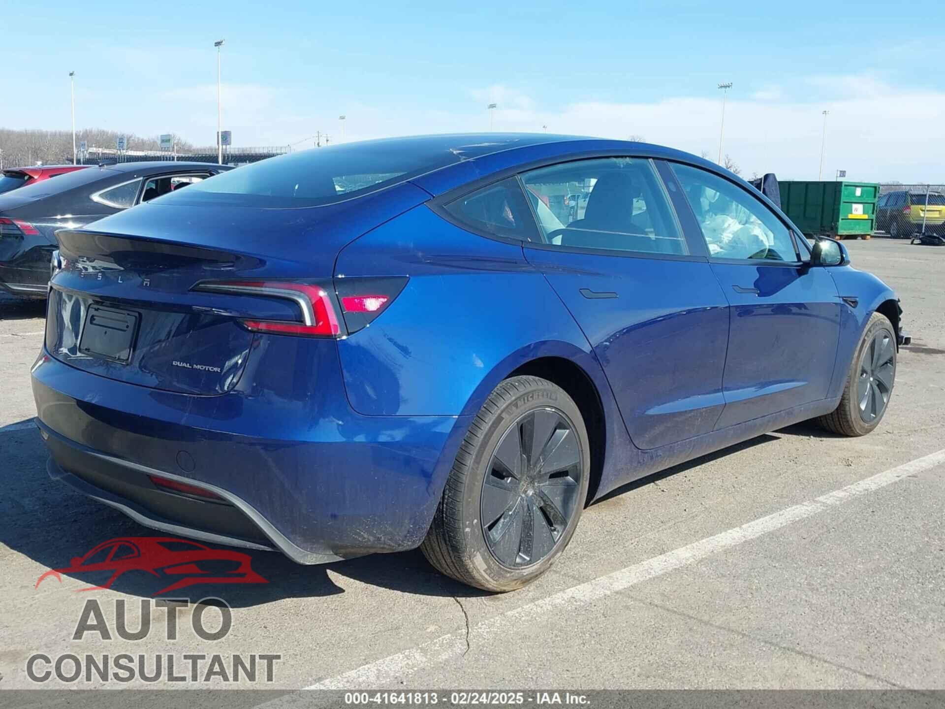 TESLA MODEL 3 2024 - 5YJ3E1EB5RF819258