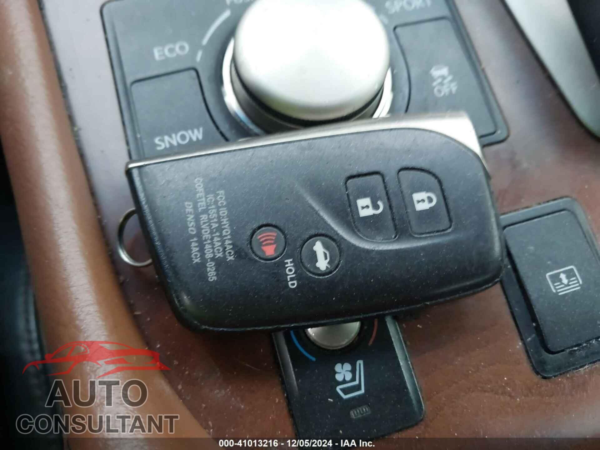 LEXUS LS 460 2014 - JTHBL5EF7E5126844