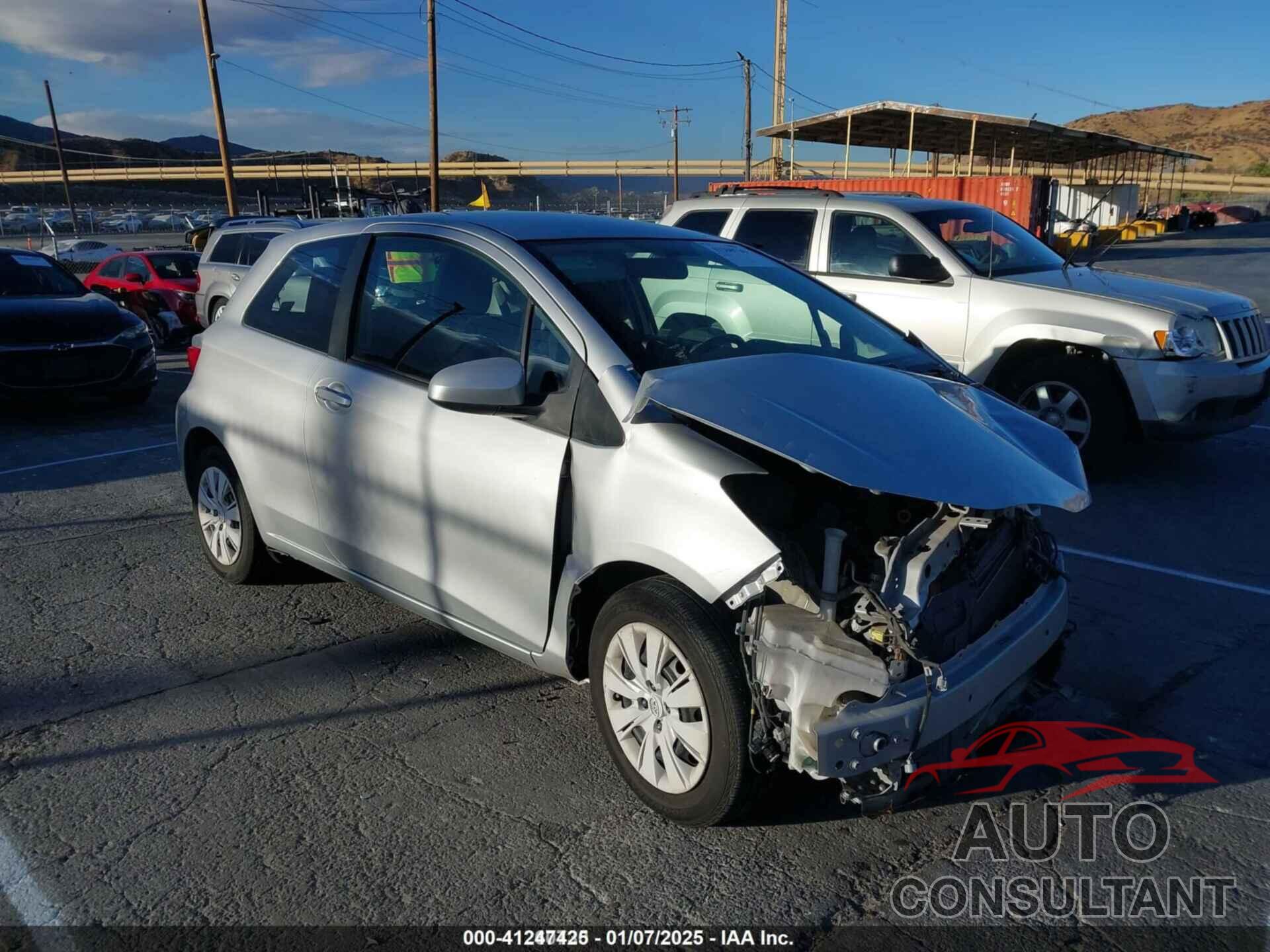TOYOTA YARIS 2014 - VNKJTUD33EA005905