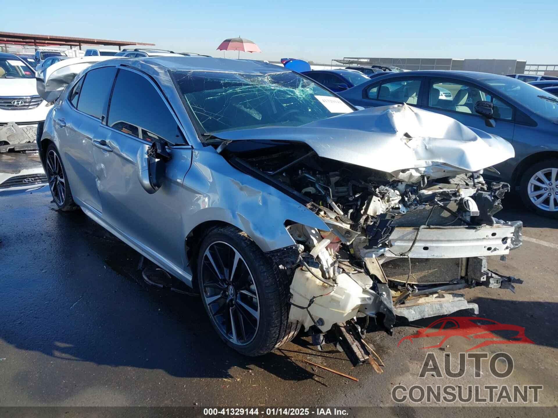 TOYOTA CAMRY 2020 - 4T1K61AK2LU325609