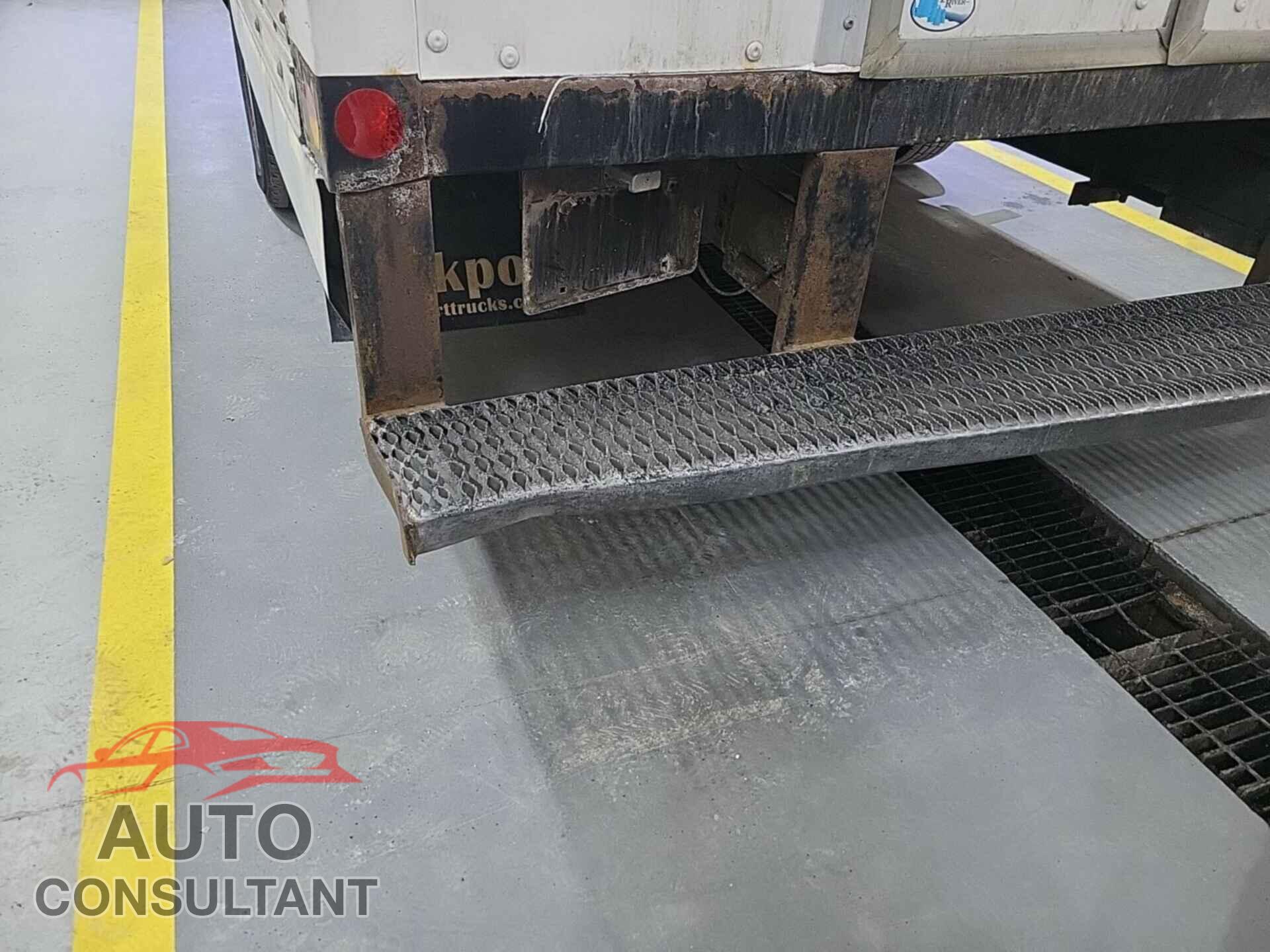 FORD ECONOLINE 2018 - 1FDWE3F6XJDC32958
