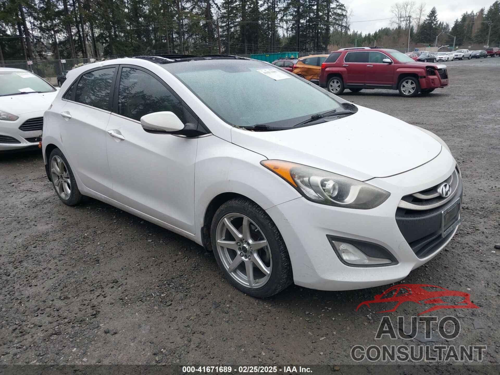HYUNDAI ELANTRA GT 2014 - KMHD35LH6EU177591
