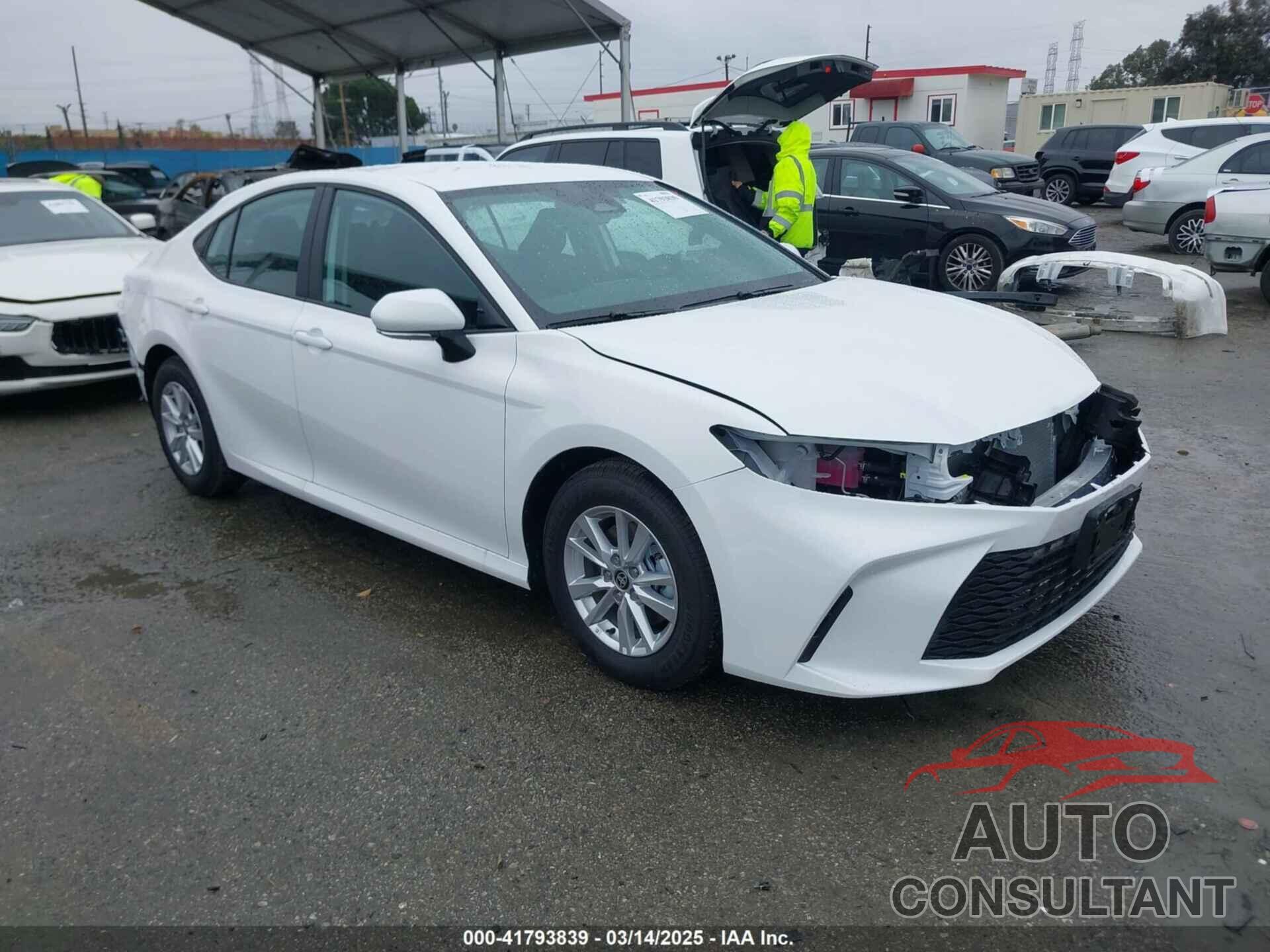 TOYOTA CAMRY 2025 - 4T1DAACK5SU107117