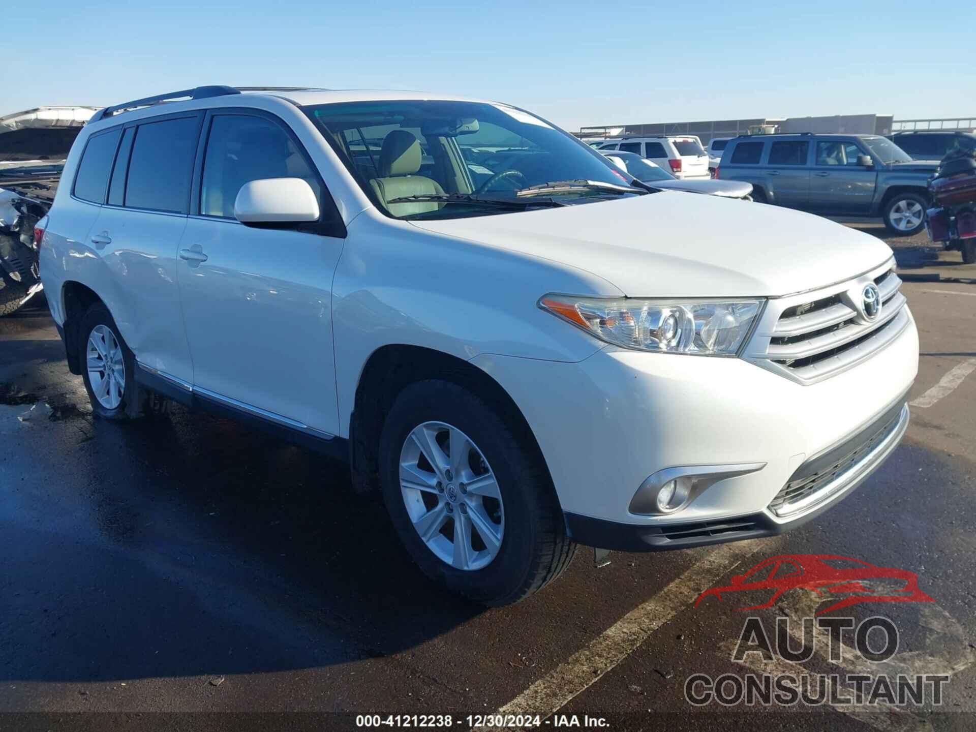 TOYOTA HIGHLANDER 2011 - 5TDBK3EH9BS070891