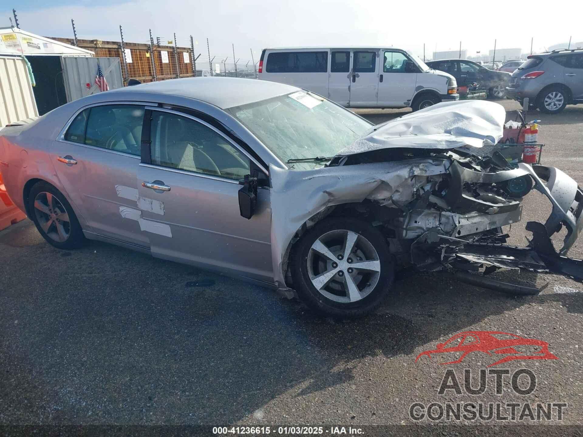 CHEVROLET MALIBU 2012 - 1G1ZC5E00CF290416