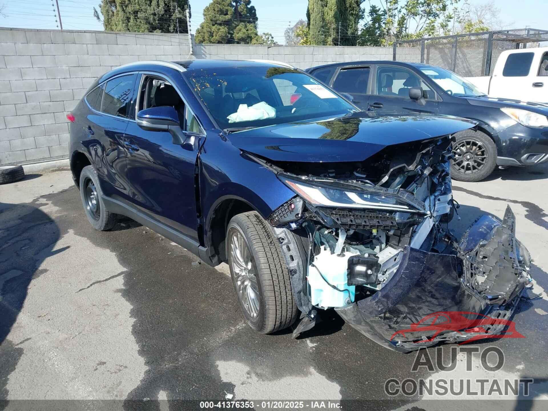 TOYOTA VENZA 2024 - JTEAAAAH2RJ187174