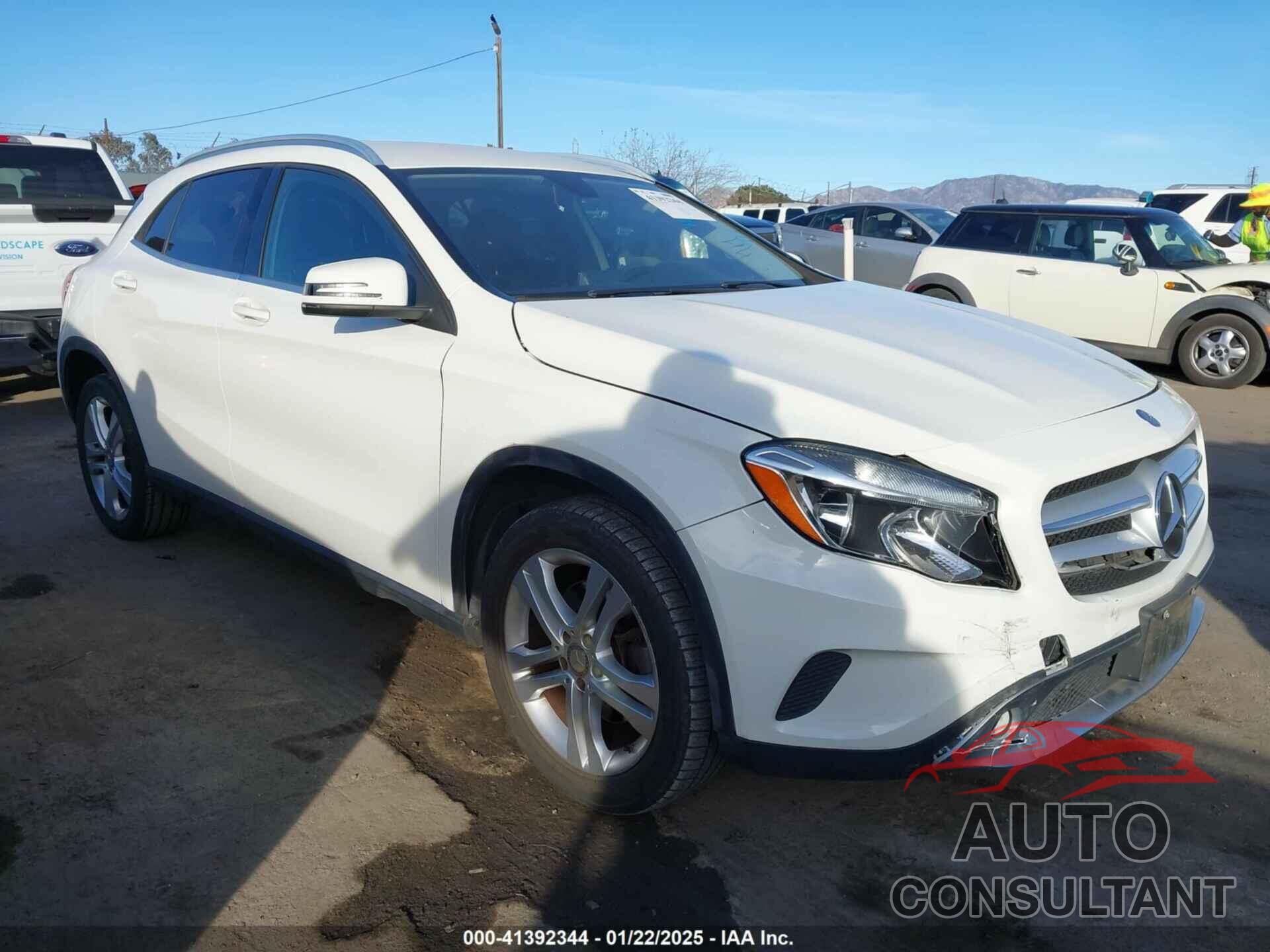 MERCEDES-BENZ GLA 250 2015 - WDCTG4GB6FJ131602