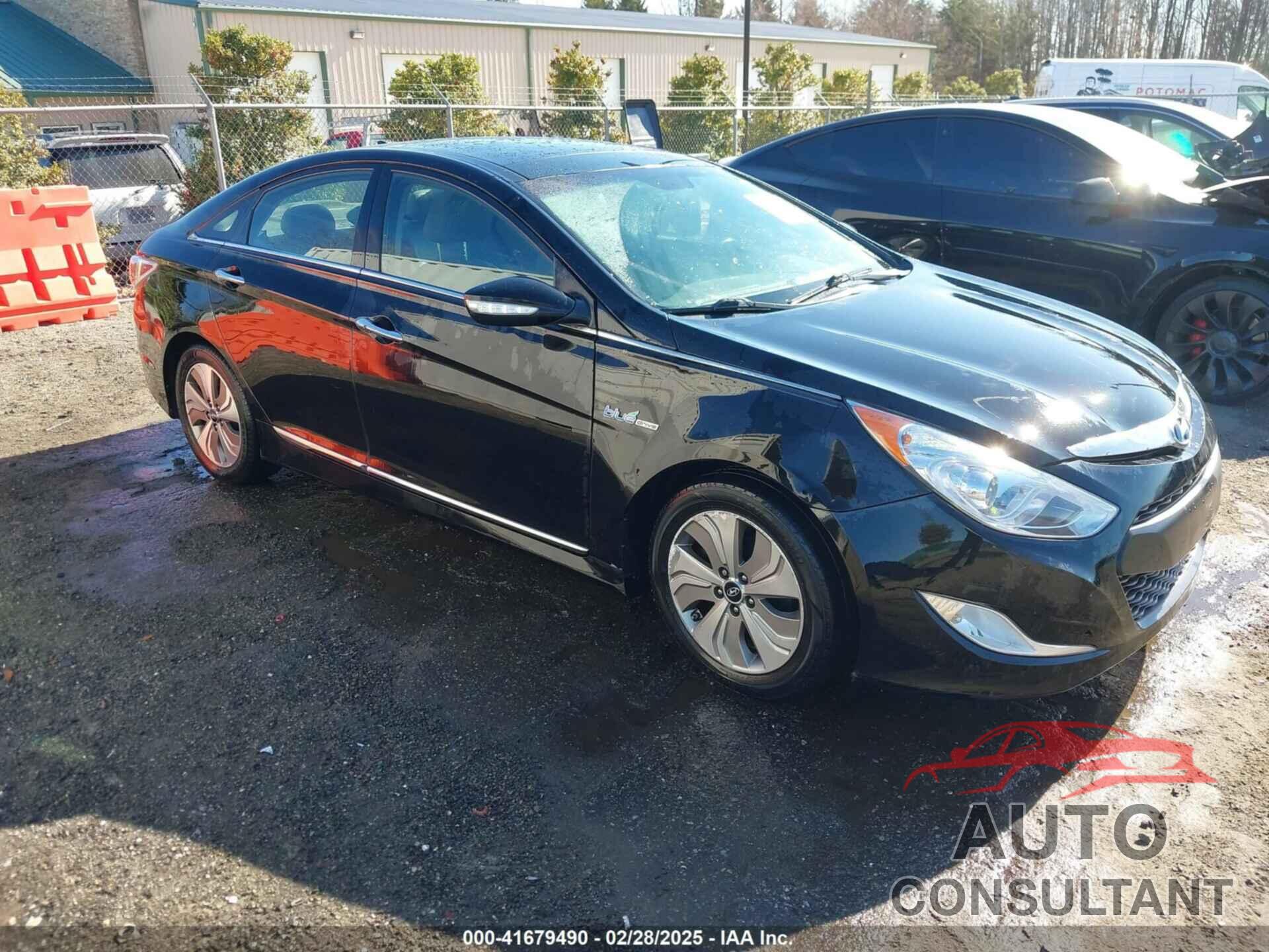 HYUNDAI SONATA HYBRID 2014 - KMHEC4A4XEA116146