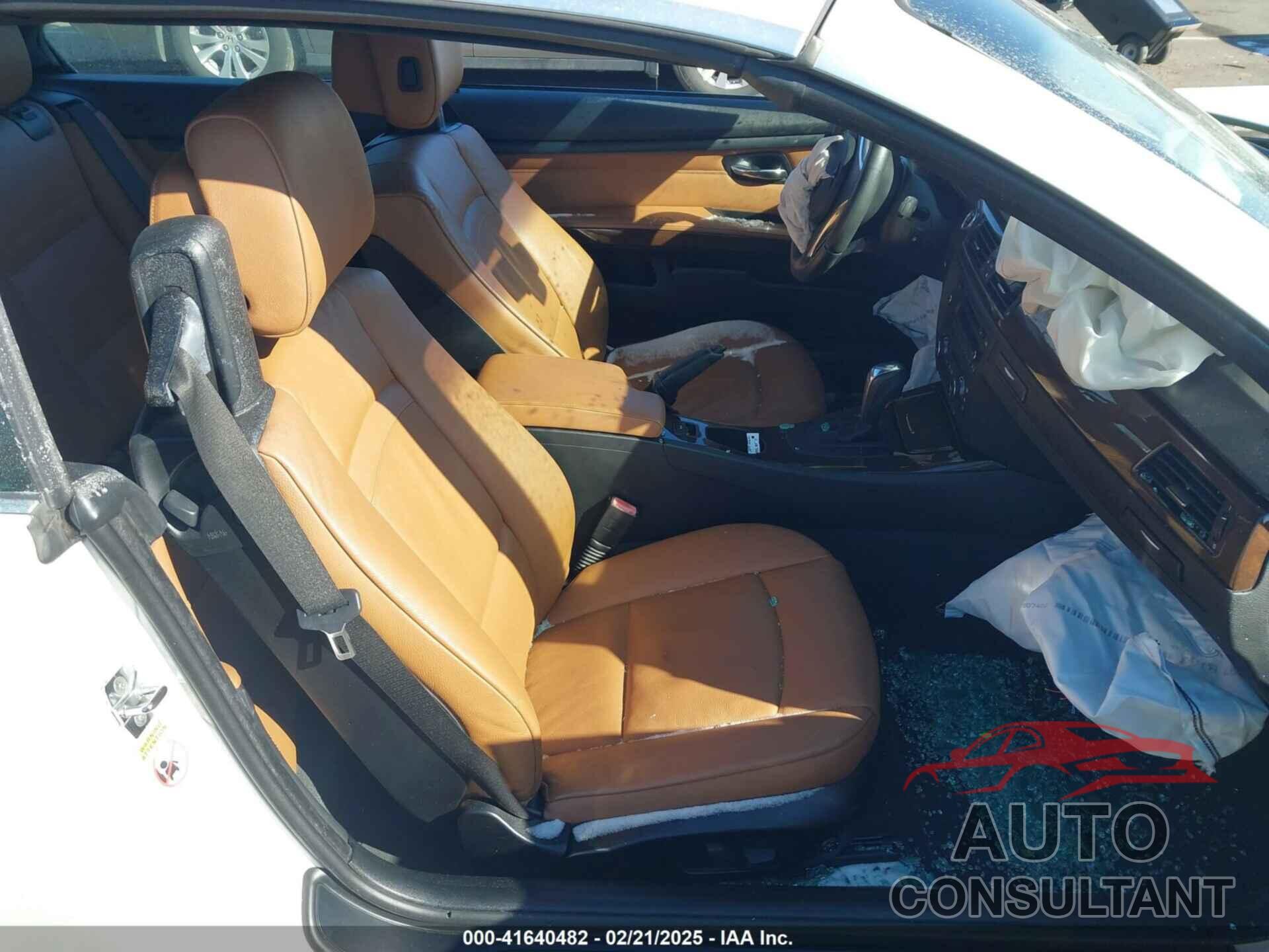 BMW 328I 2009 - WBAWR33569P461181