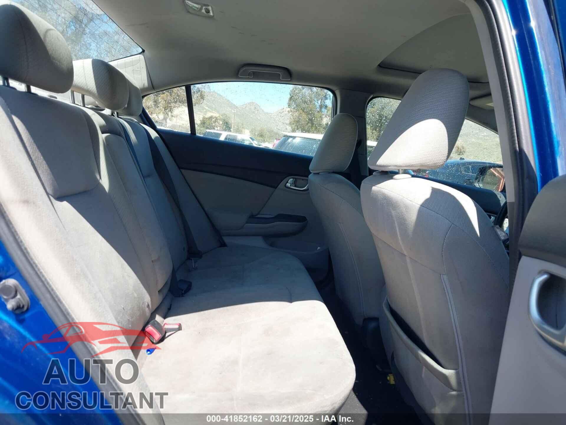 HONDA CIVIC 2013 - 19XFB2F80DE054859