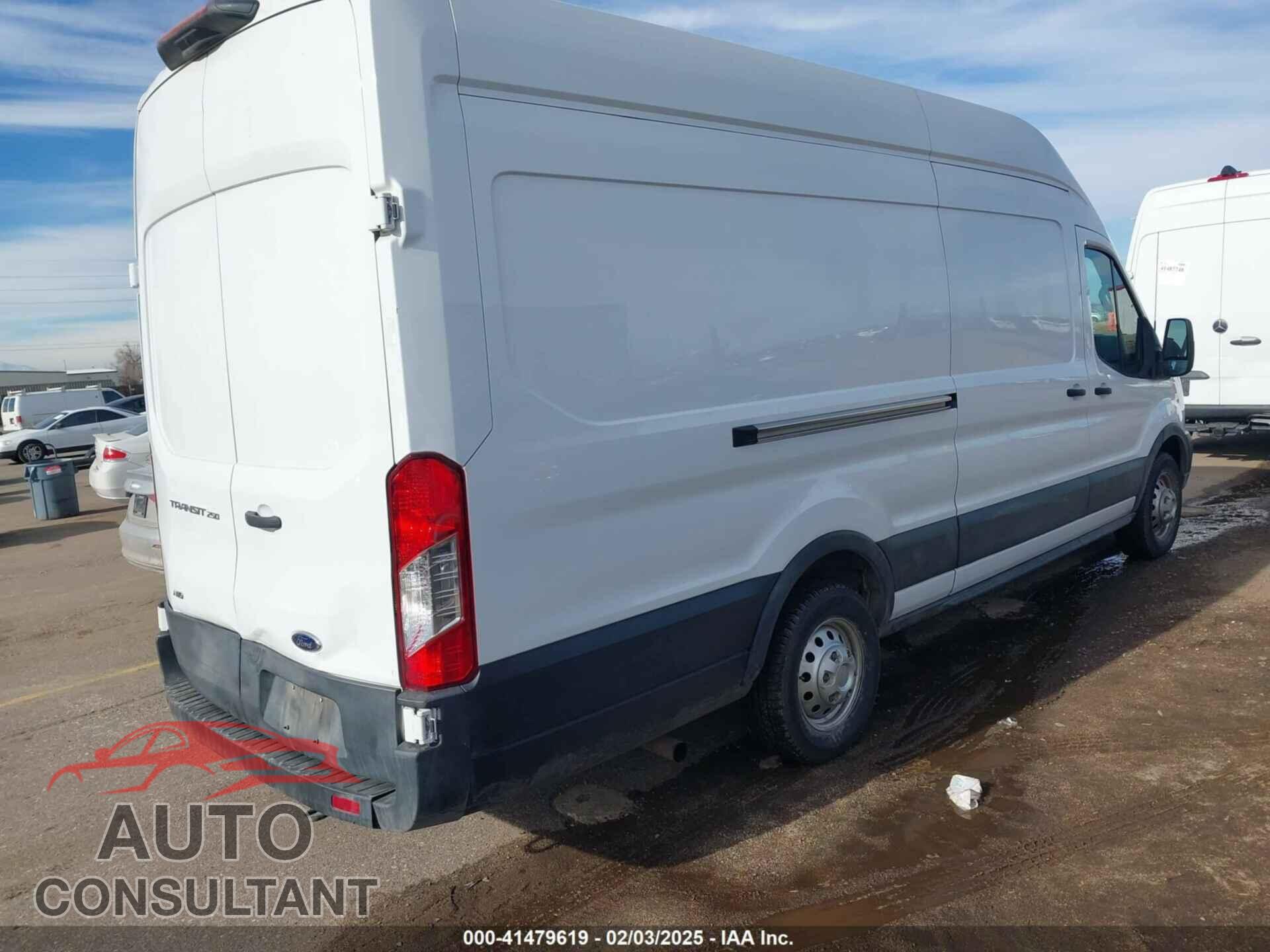 FORD TRANSIT-250 CARGO VAN 2023 - 1FTBR3U80PKA41338