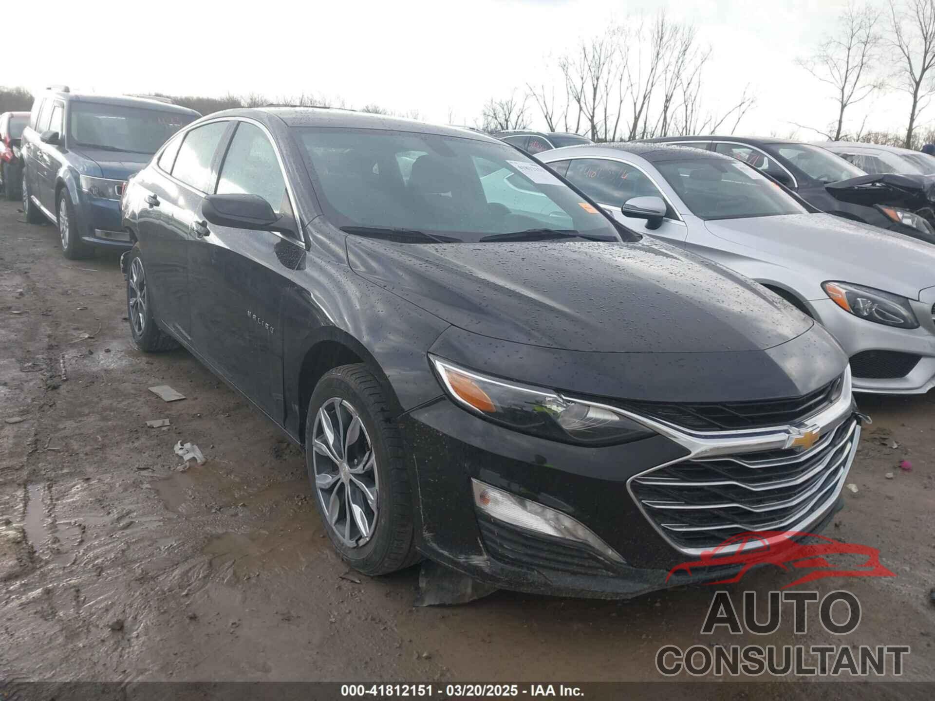 CHEVROLET MALIBU 2020 - 1G1ZD5ST1LF001443