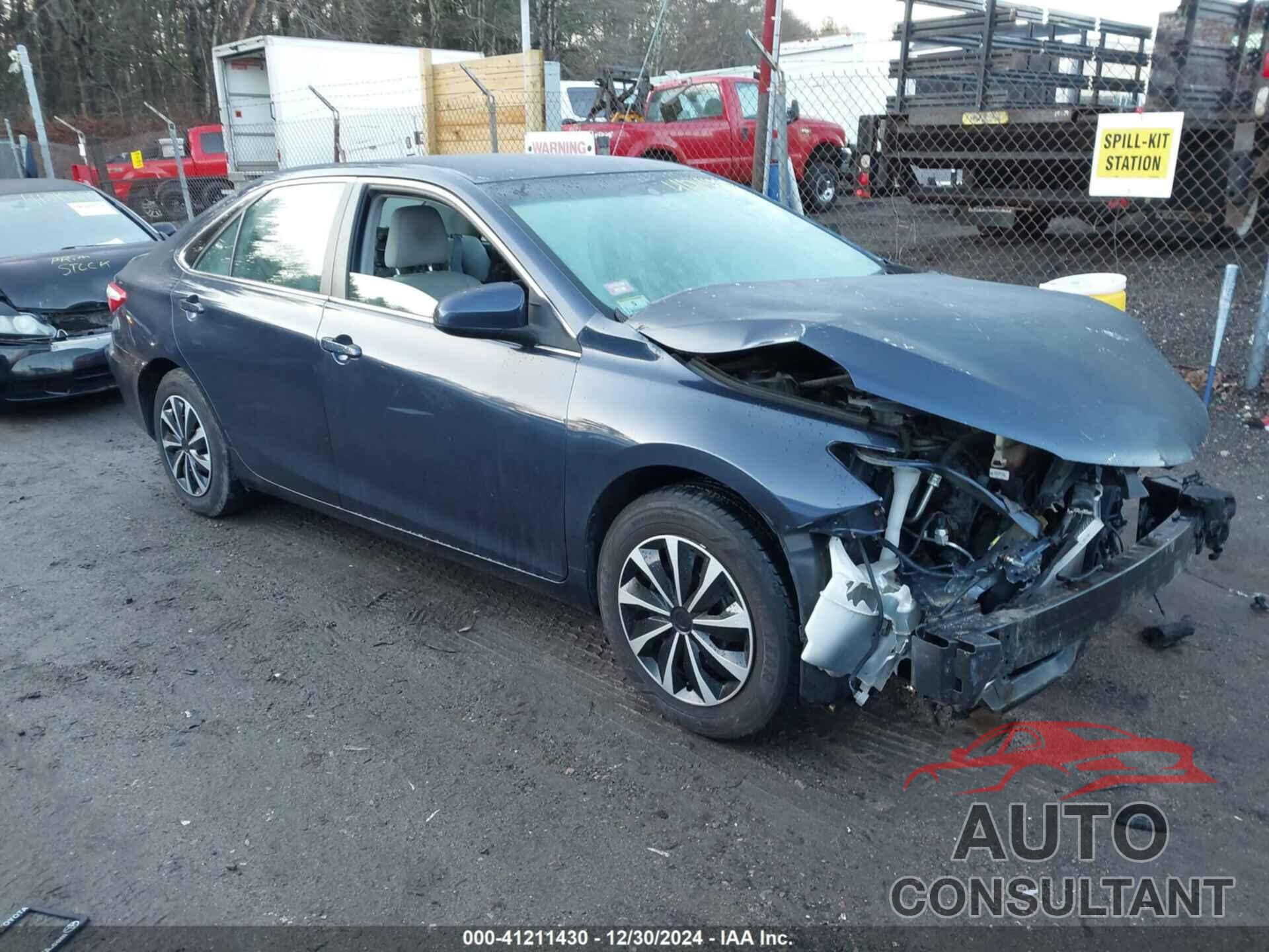 TOYOTA CAMRY 2015 - 4T4BF1FK7FR469837