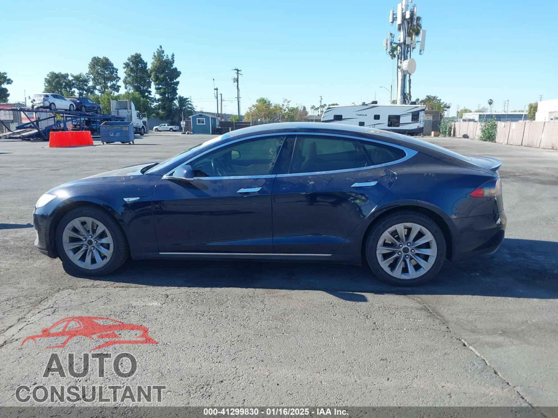 TESLA MODEL S 2013 - 5YJSA1DP9DFP04627