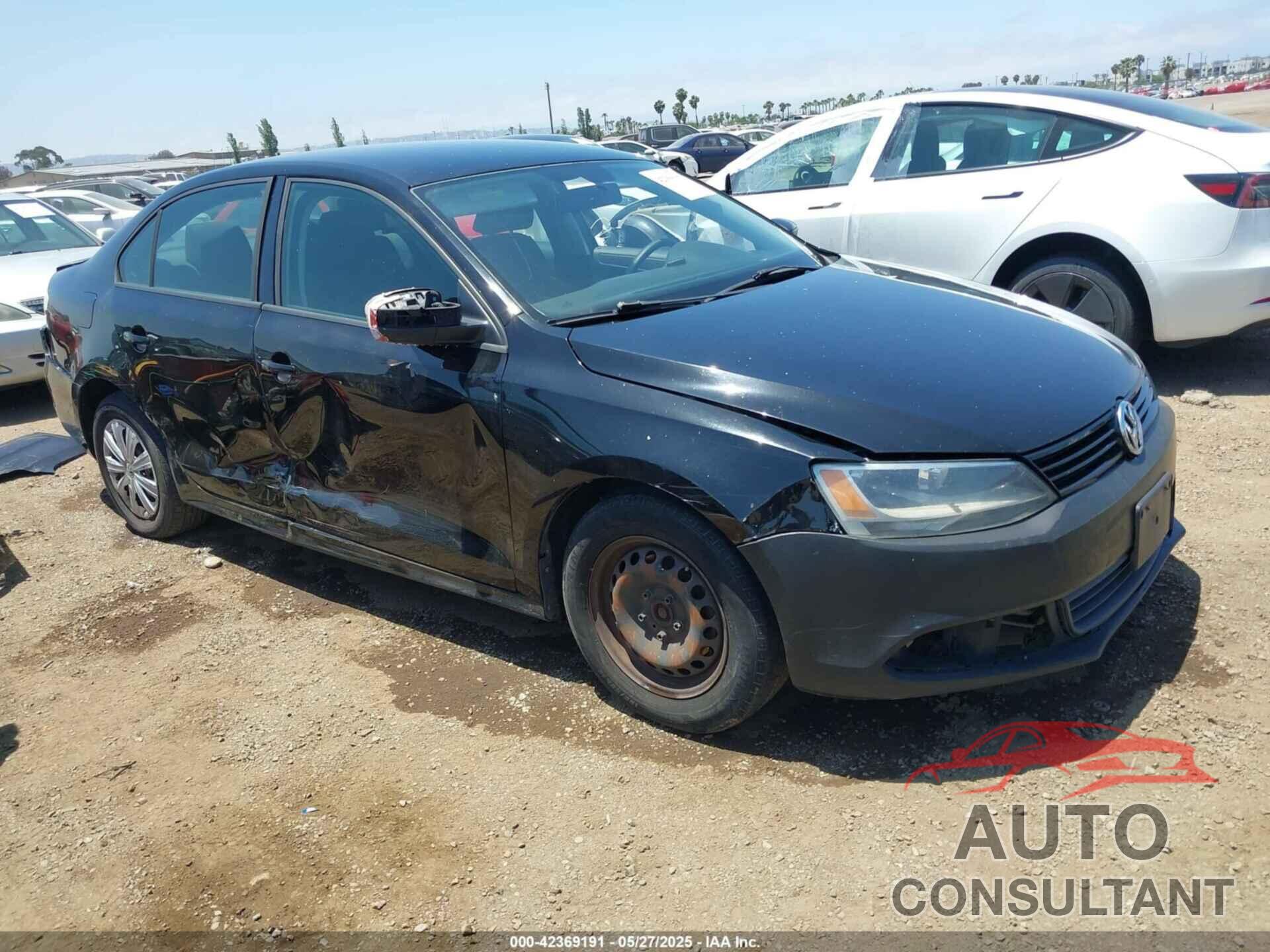 VOLKSWAGEN JETTA 2013 - 3VW2K7AJ0DM391847