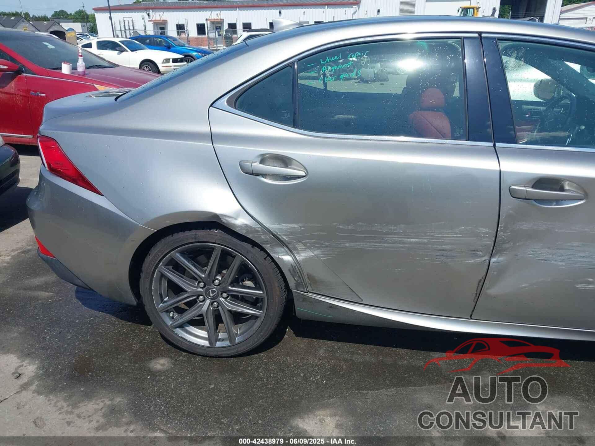 LEXUS IS 200T 2016 - JTHBA1D21G5009597